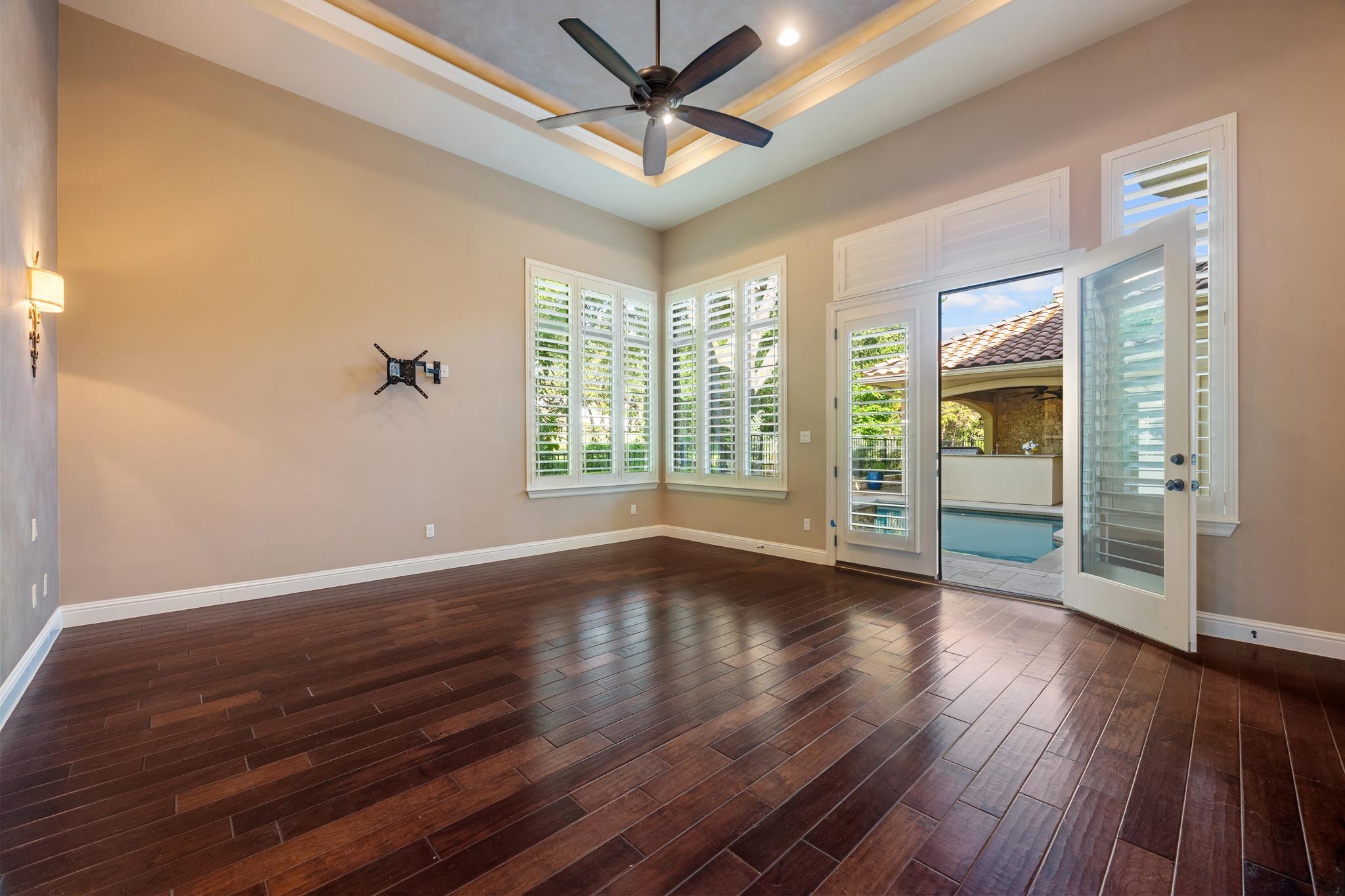224 Neville Wood Ct, Austin, TX 78738