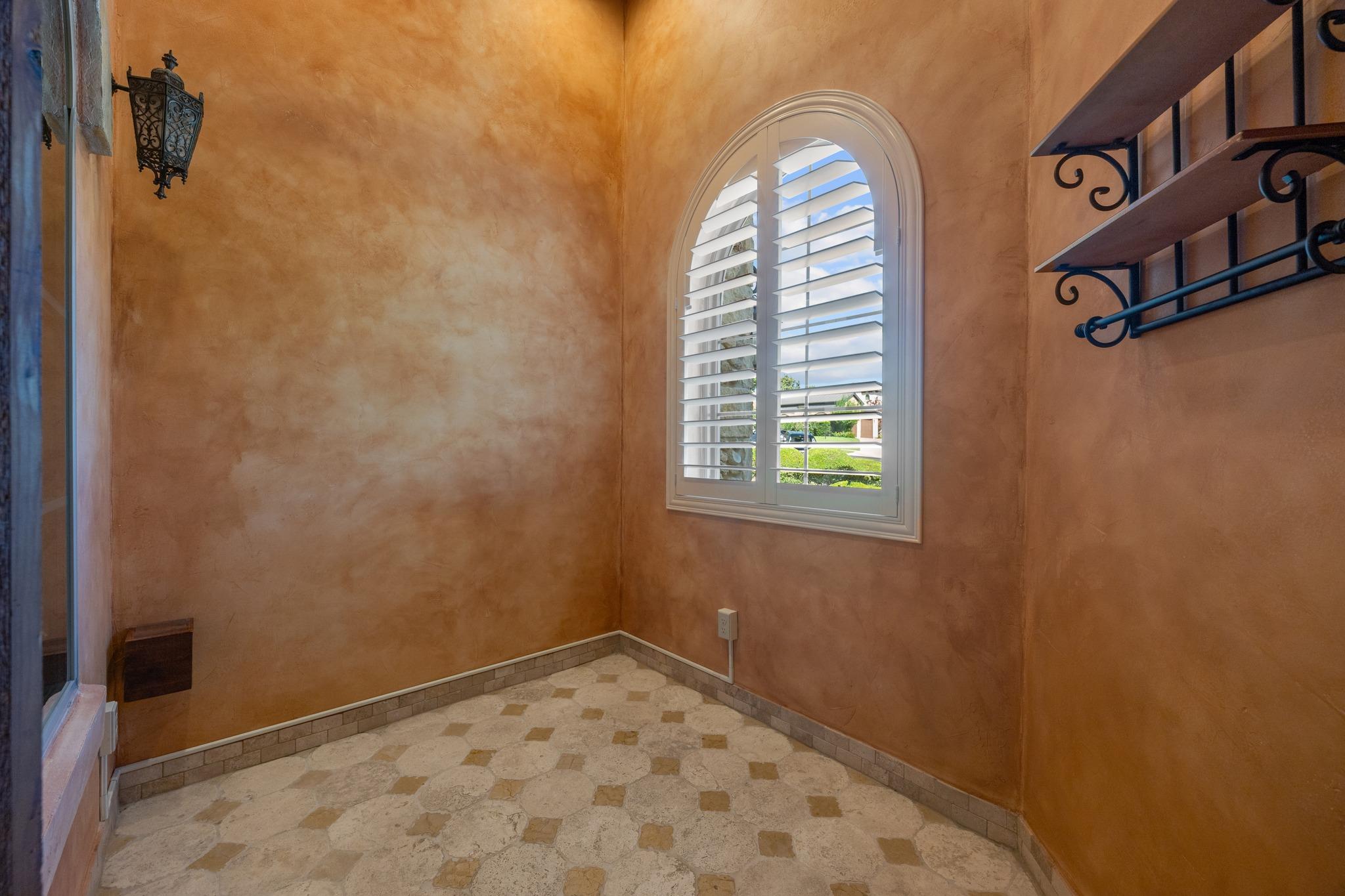 224 Neville Wood Ct, Austin, TX 78738