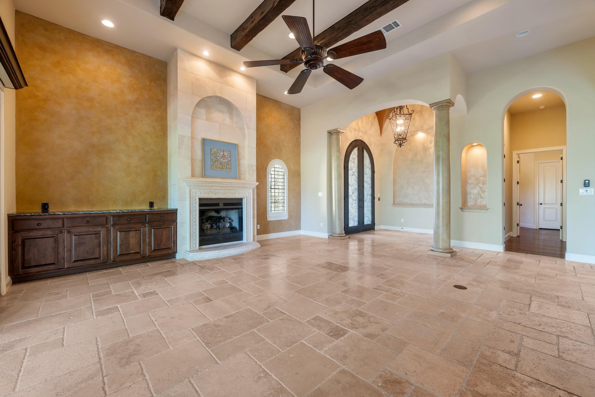 224 Neville Wood Ct, Austin, TX 78738