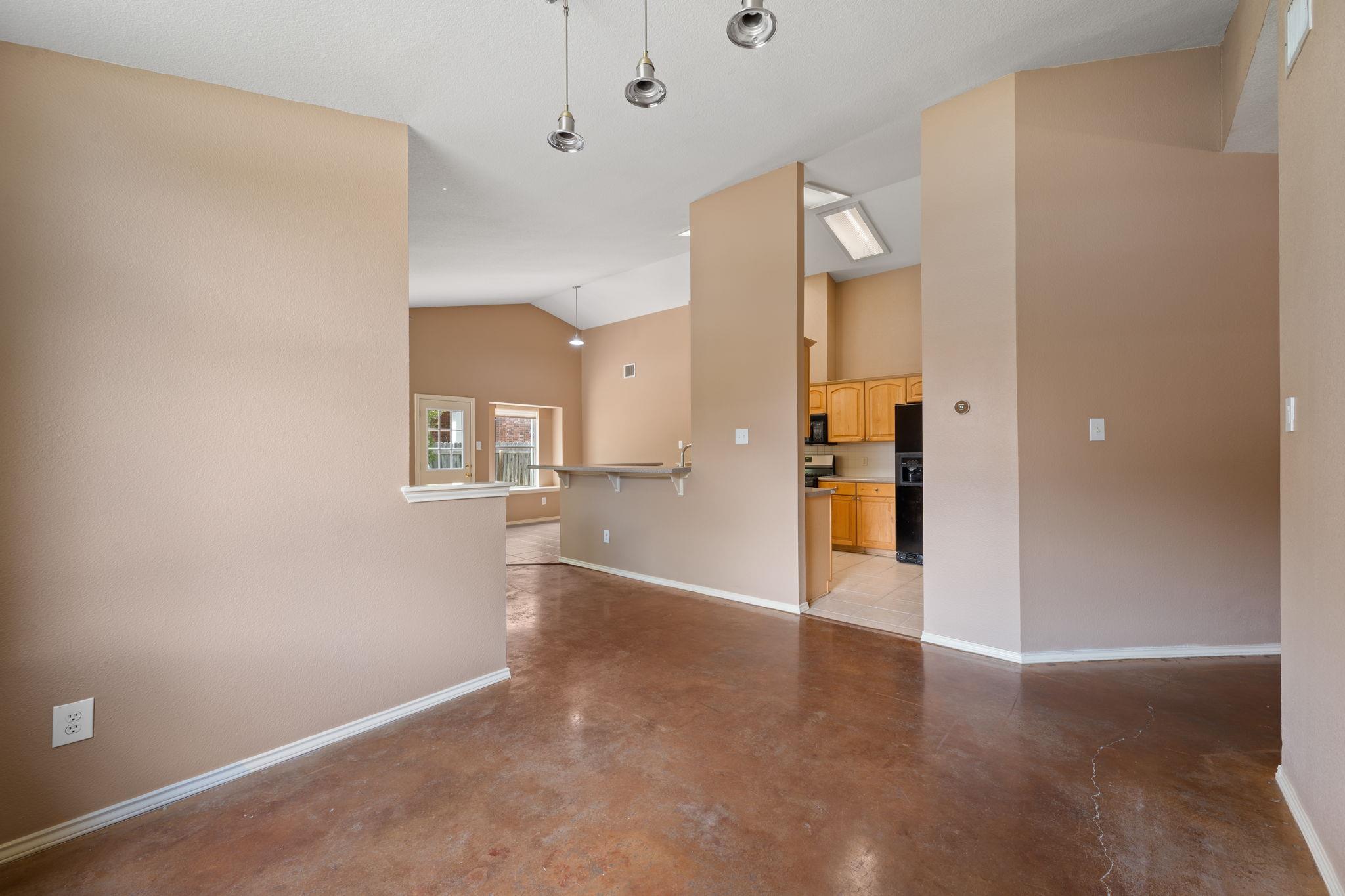 517 Paso Fino Trl, Cedar Park, TX 78613