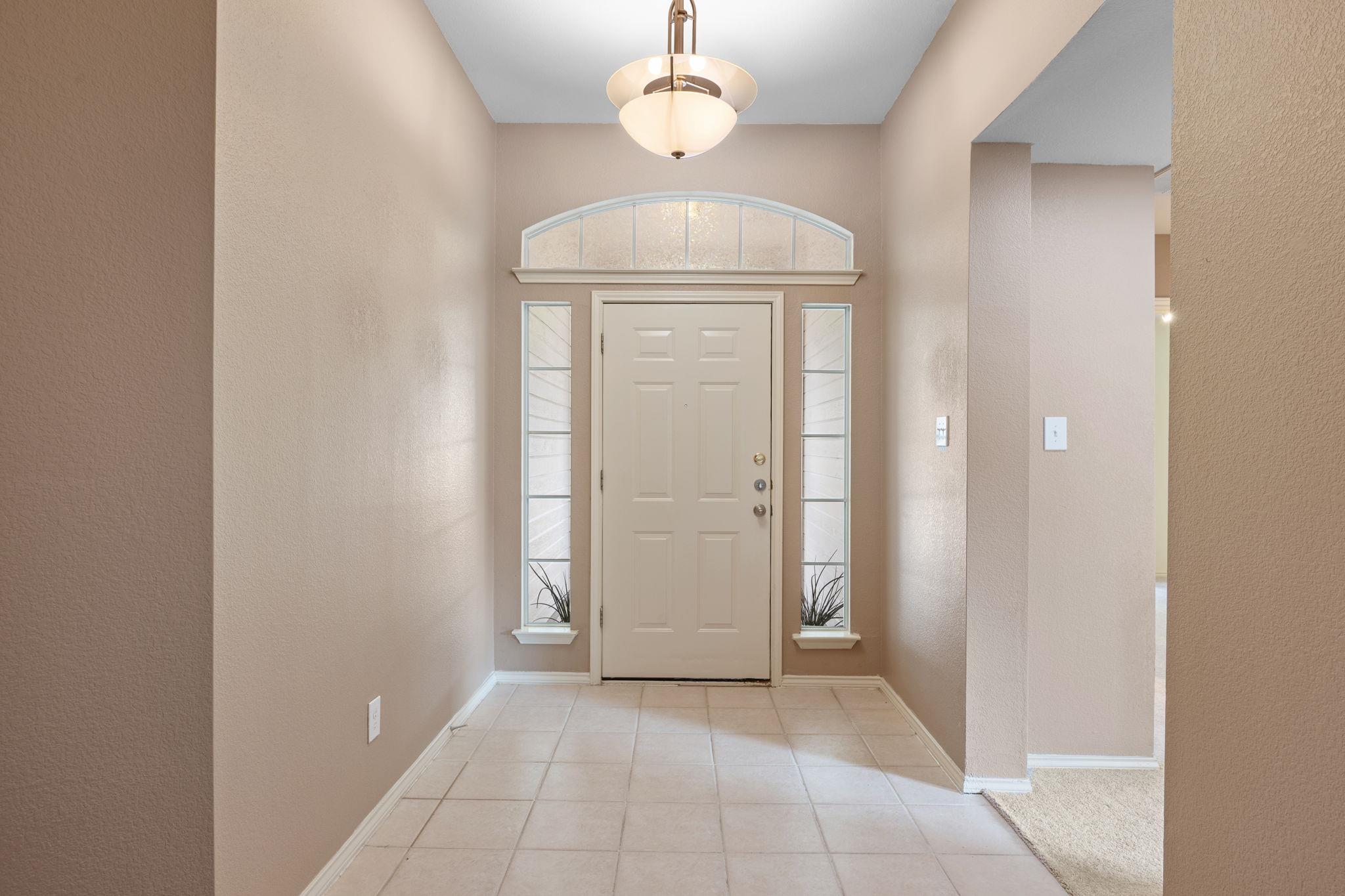 517 Paso Fino Trl, Cedar Park, TX 78613