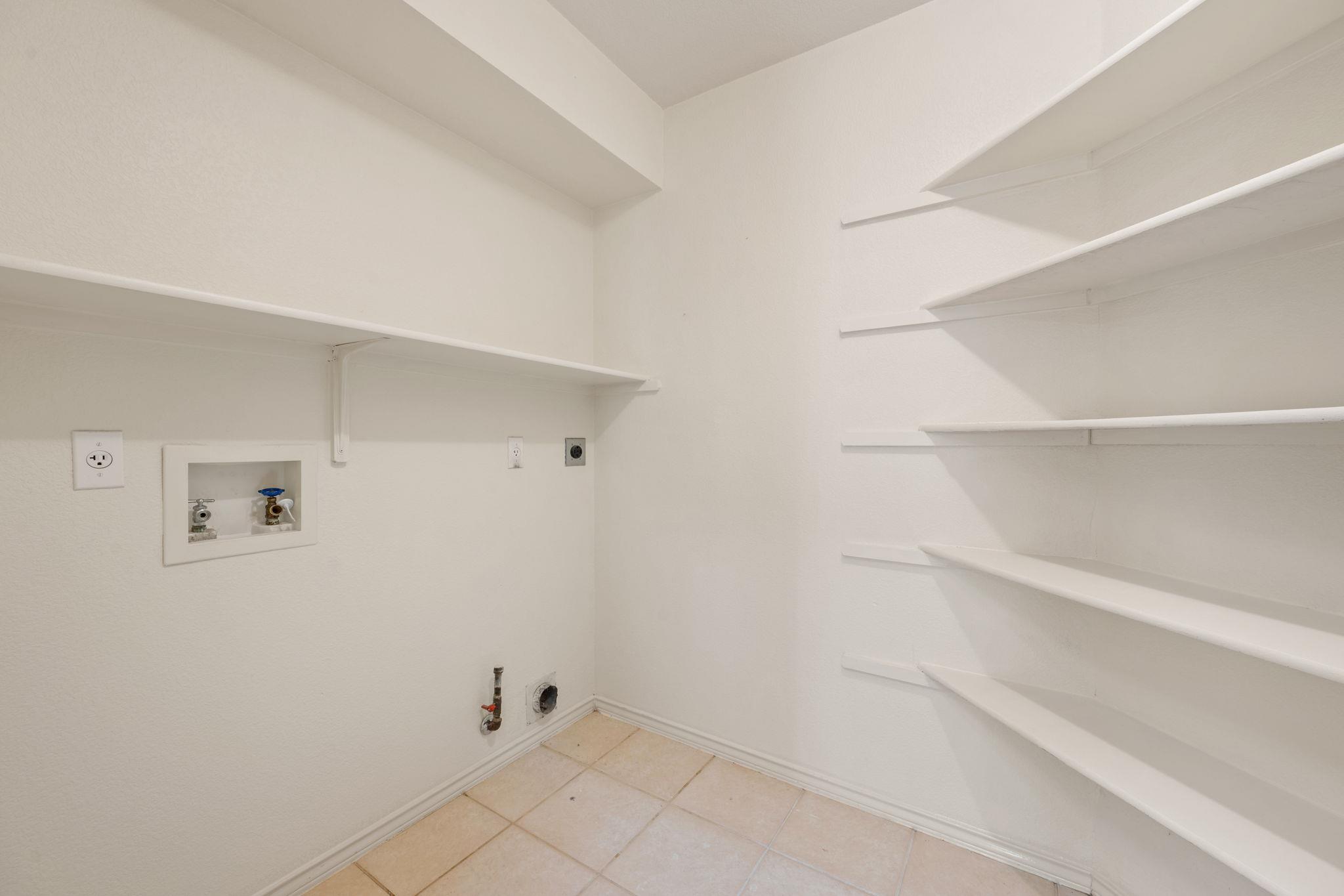 517 Paso Fino Trl, Cedar Park, TX 78613