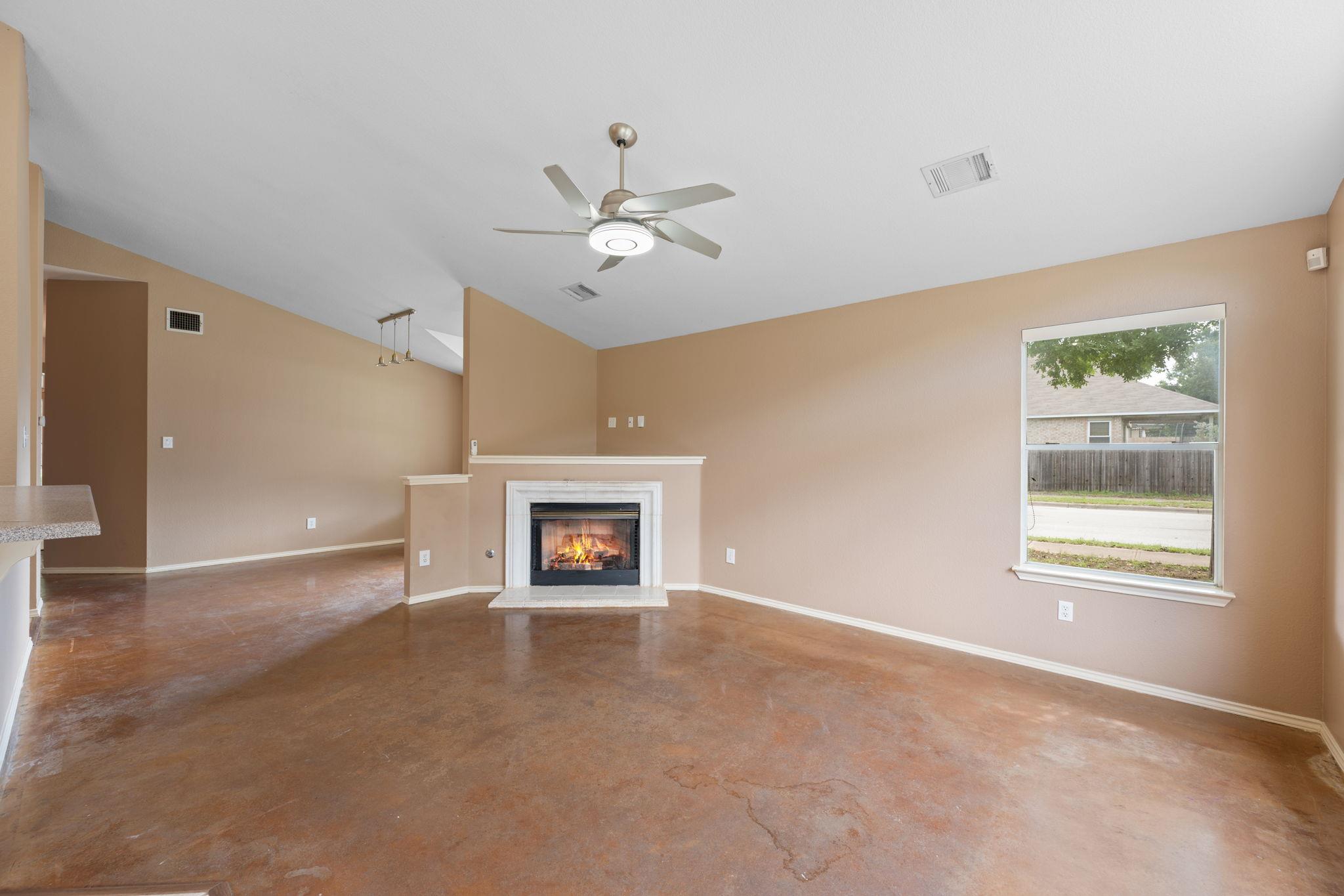 517 Paso Fino Trl, Cedar Park, TX 78613
