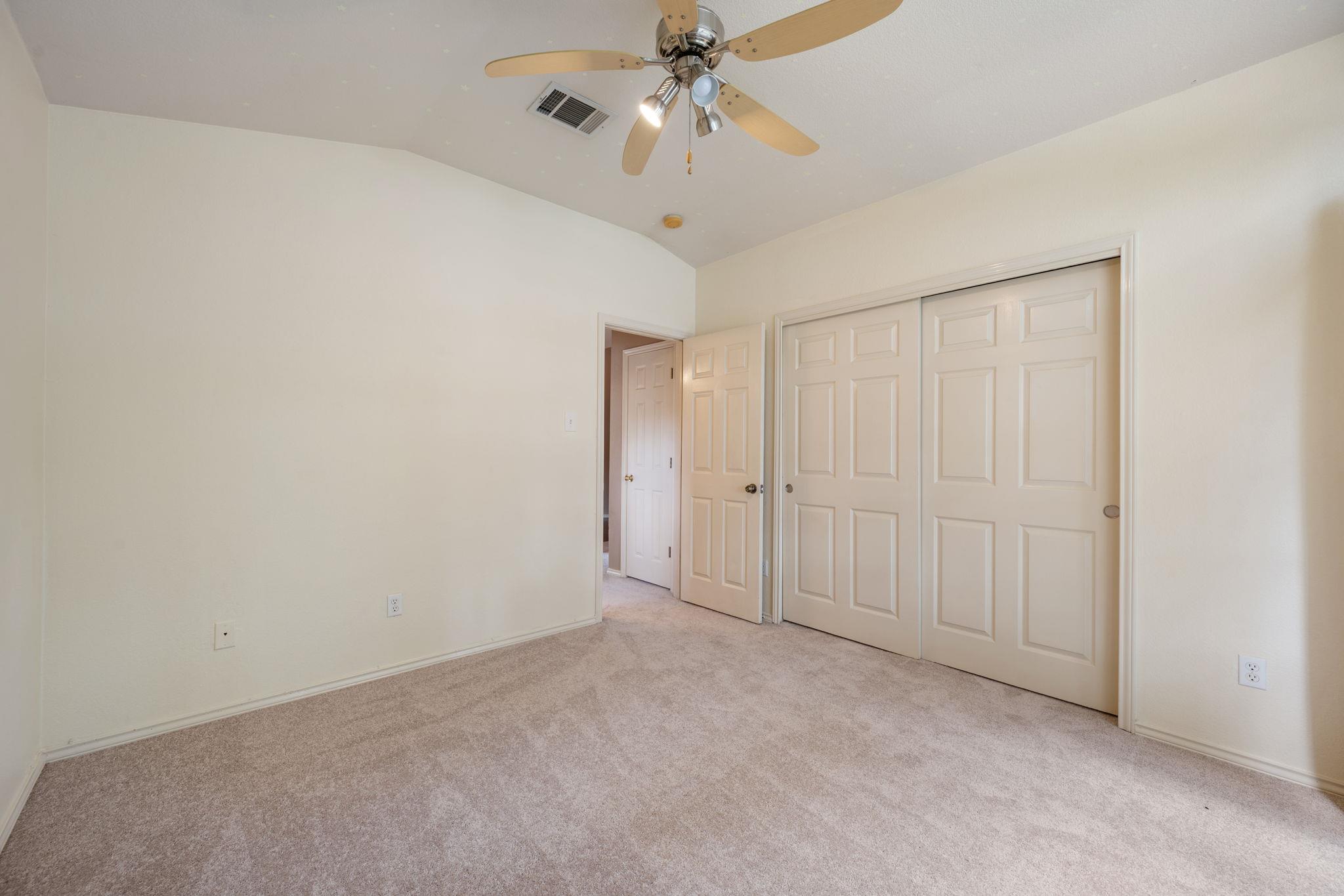 517 Paso Fino Trl, Cedar Park, TX 78613