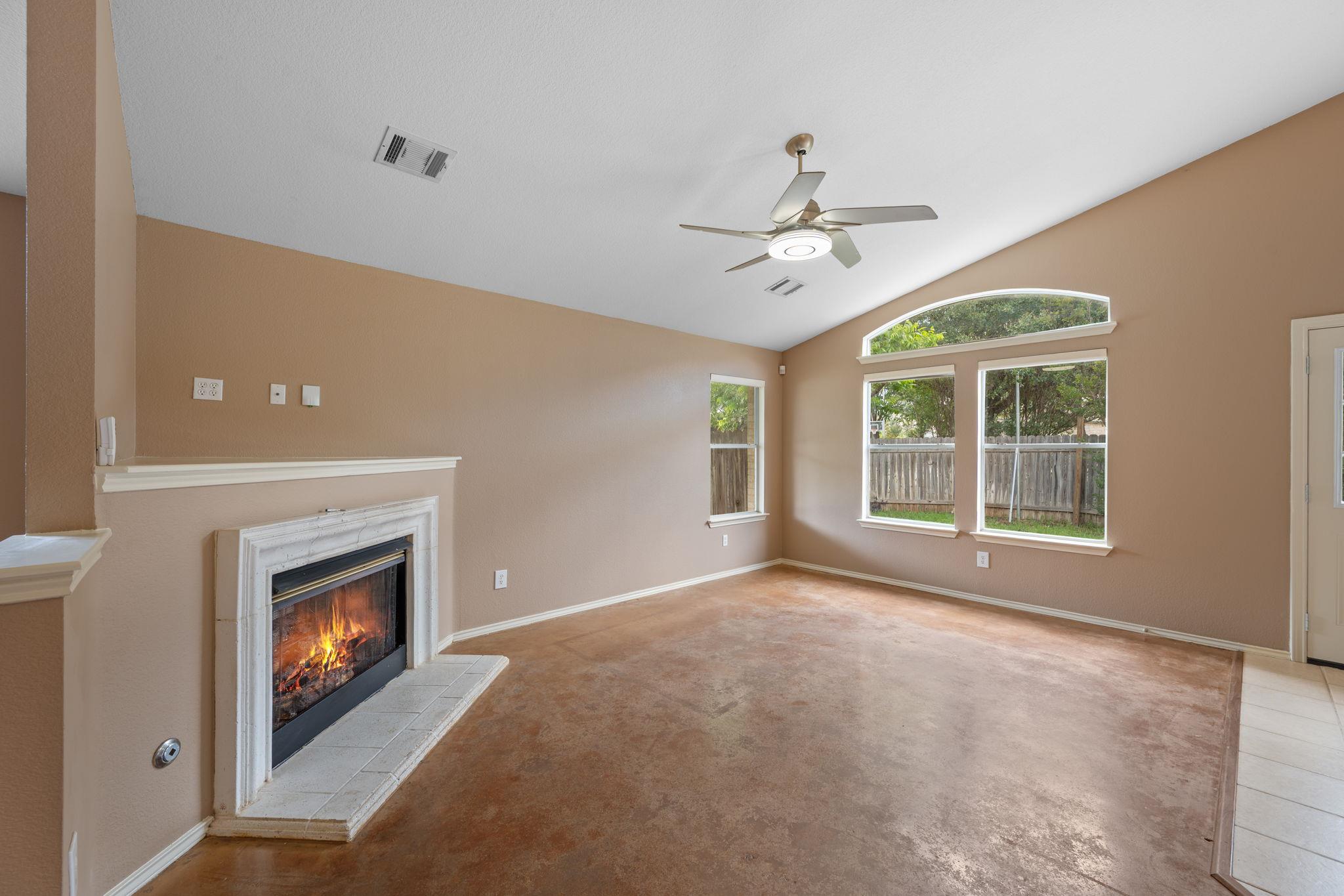 517 Paso Fino Trl, Cedar Park, TX 78613