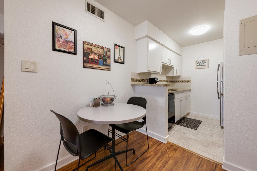 304 E 34th St, Austin, TX 78705