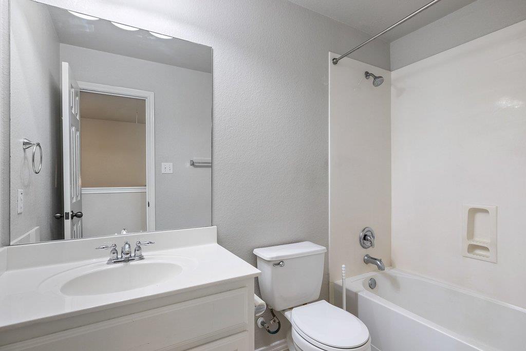 29 Juniper Berry Way # 13, Austin, TX 78734