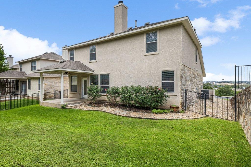 29 Juniper Berry Way # 13, Austin, TX 78734