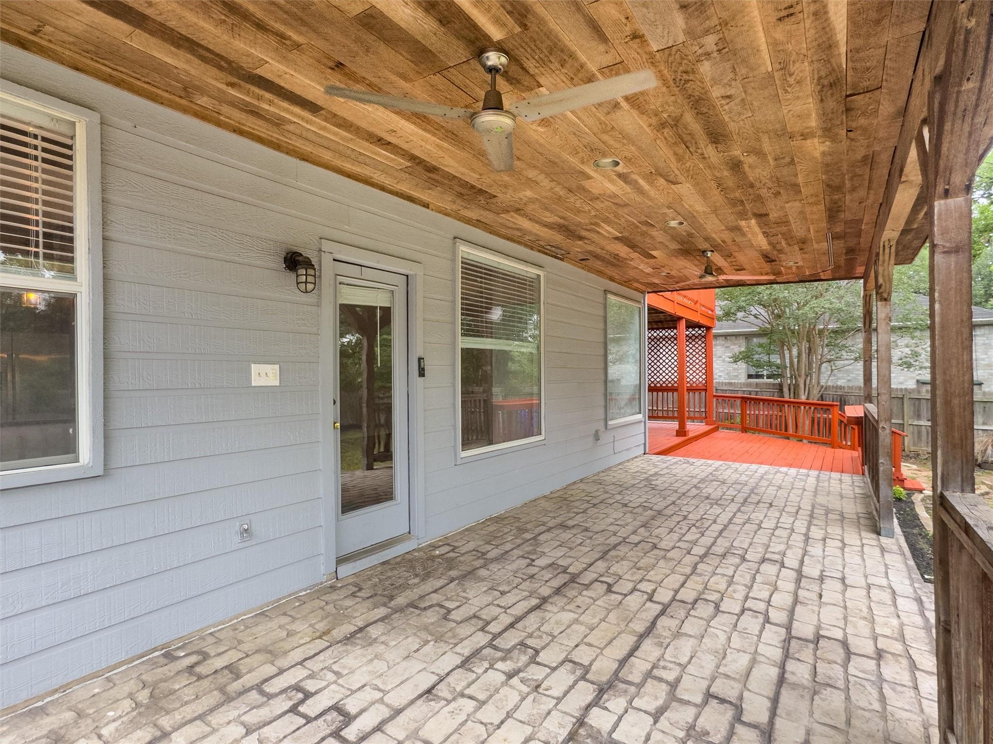 1213 Red Ranch Cir, Cedar Park, TX 78613