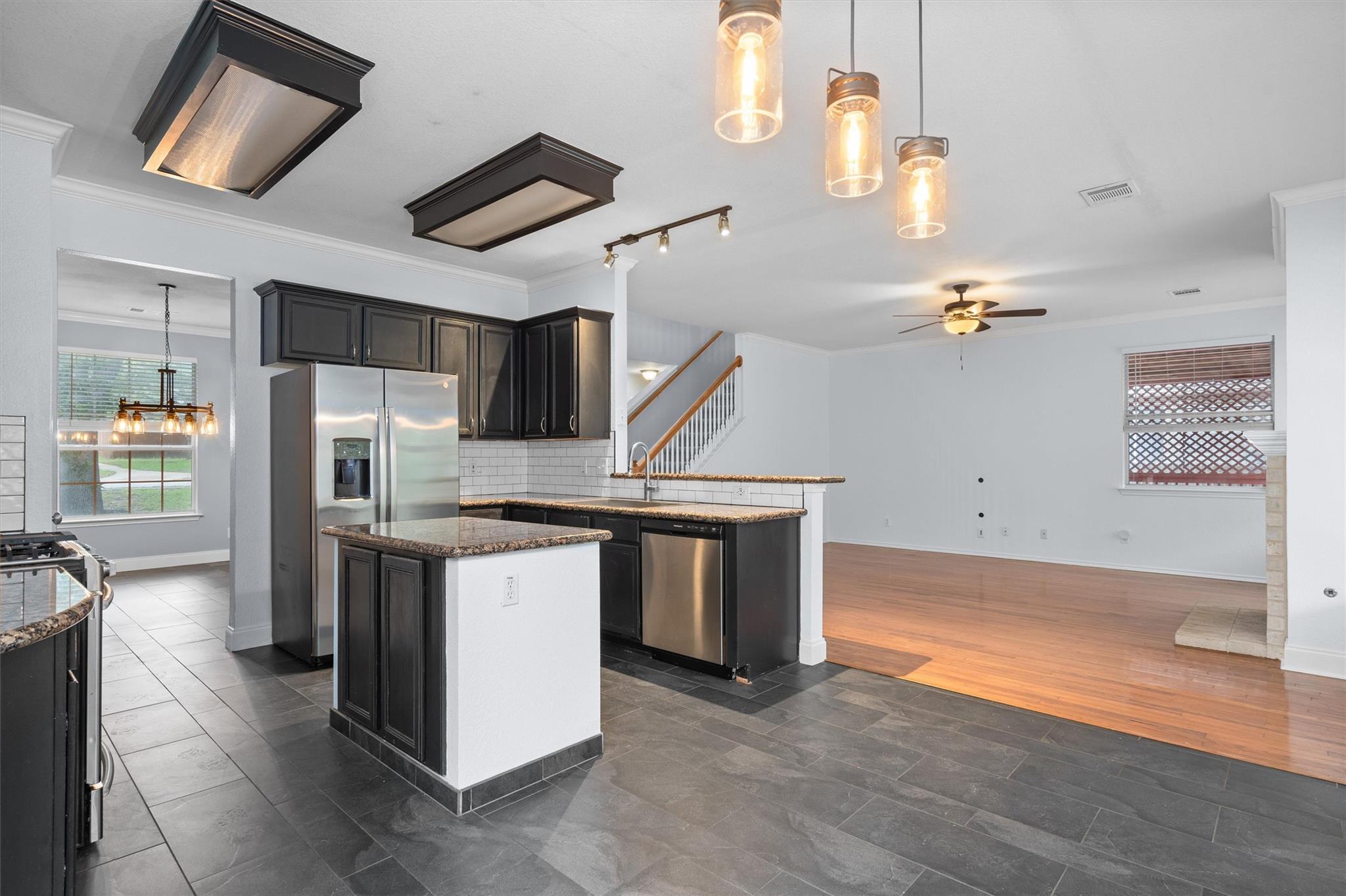 1213 Red Ranch Cir, Cedar Park, TX 78613