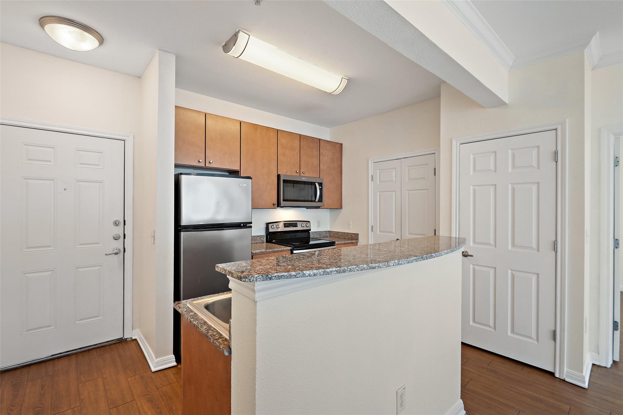 2502 Leon St # 417, Austin, TX 78705