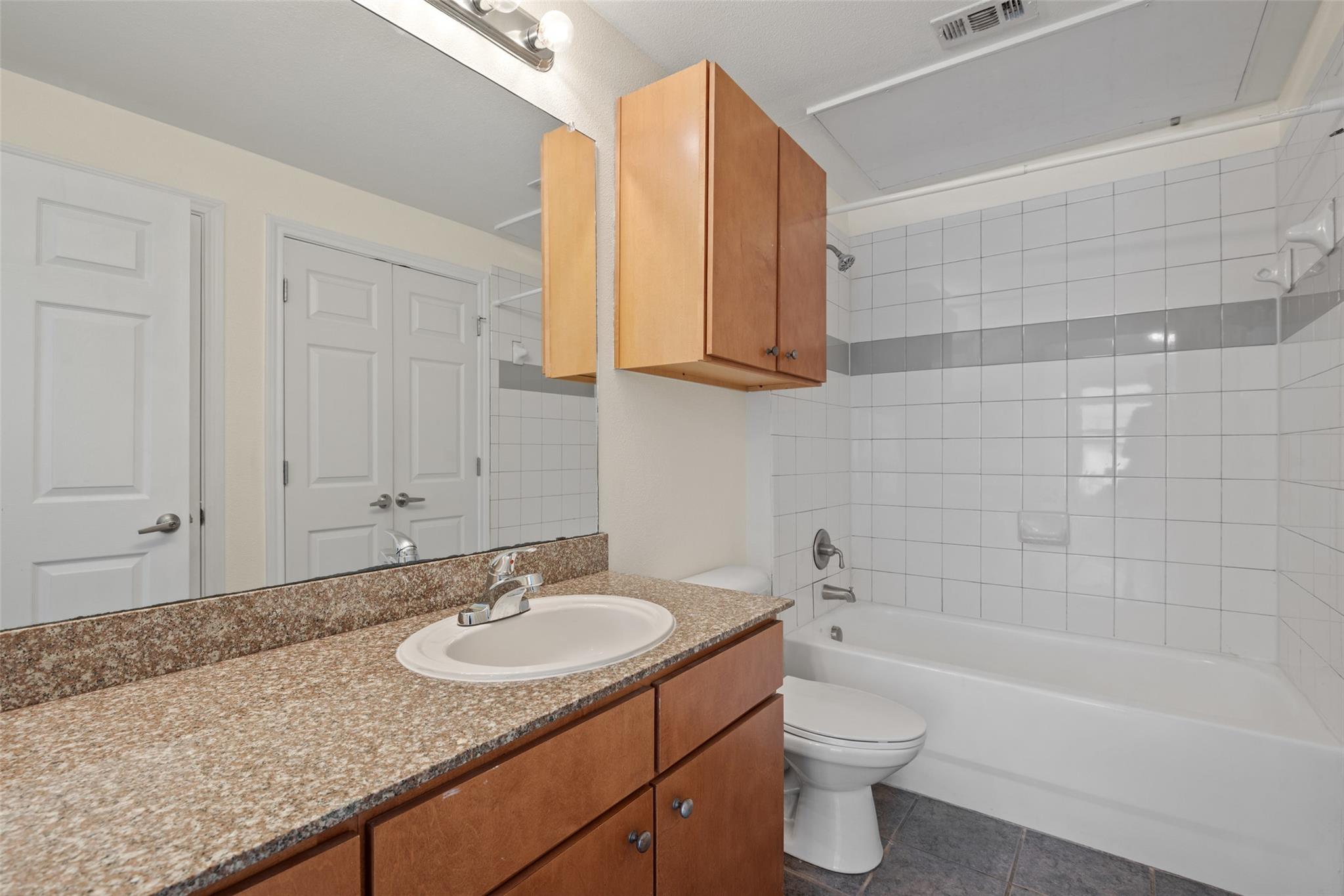 2502 Leon St # 417, Austin, TX 78705
