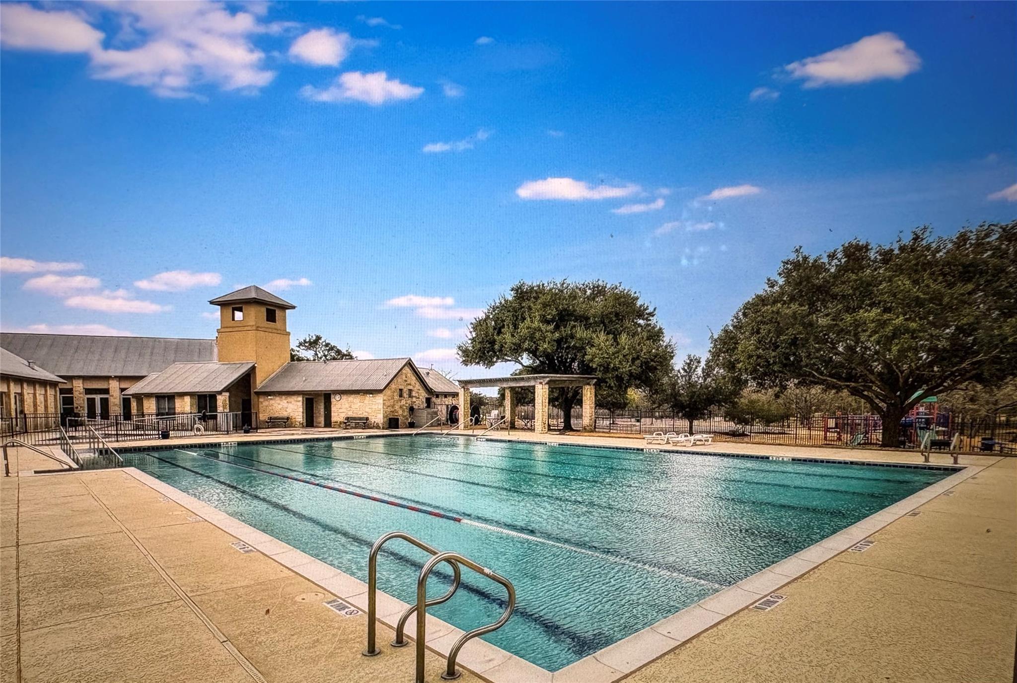 126 Packsaddle Dr, Bastrop, TX 78602