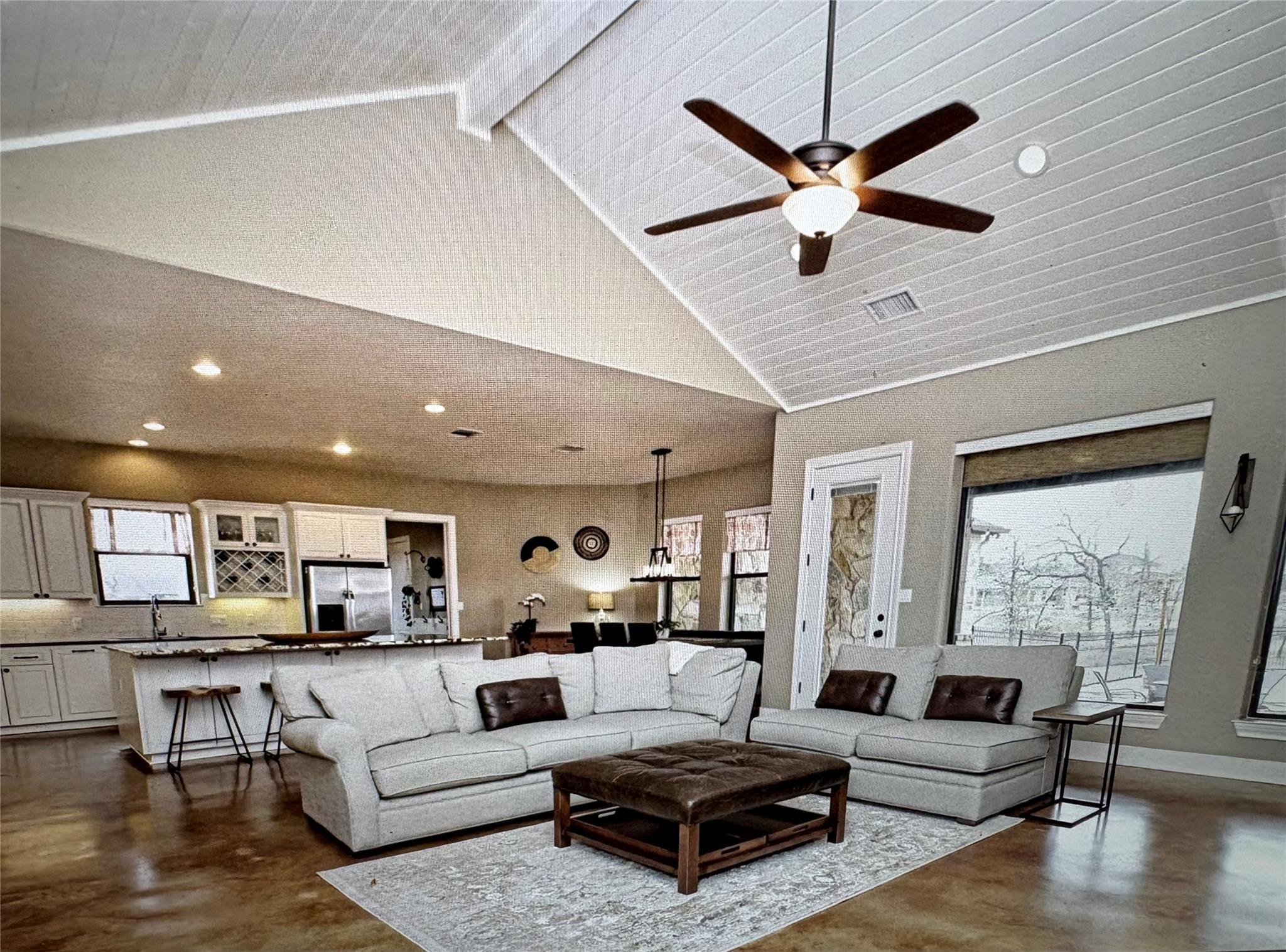 126 Packsaddle Dr, Bastrop, TX 78602