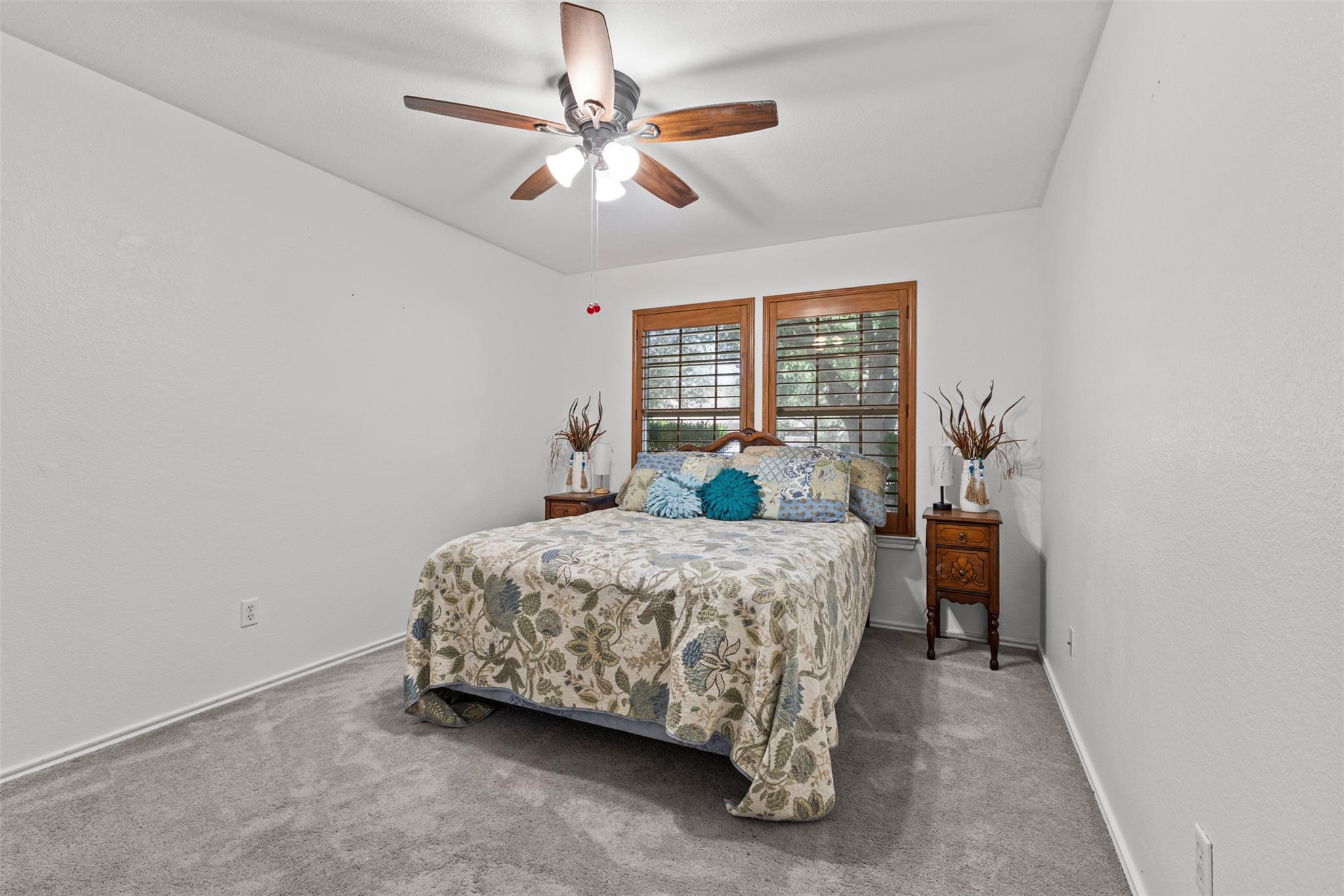 7513 Vol Walker Dr, Austin, TX 78749