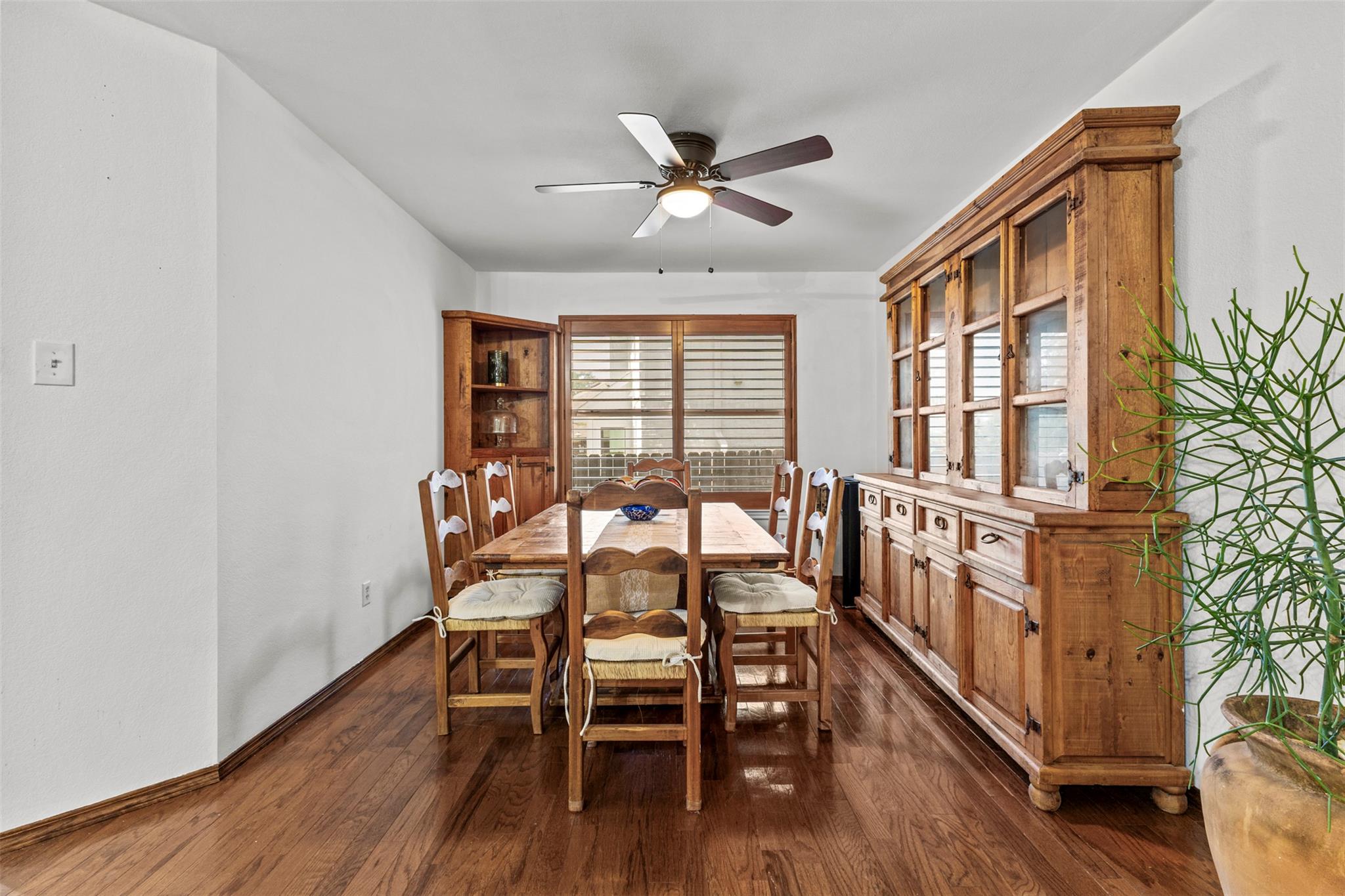 7513 Vol Walker Dr, Austin, TX 78749