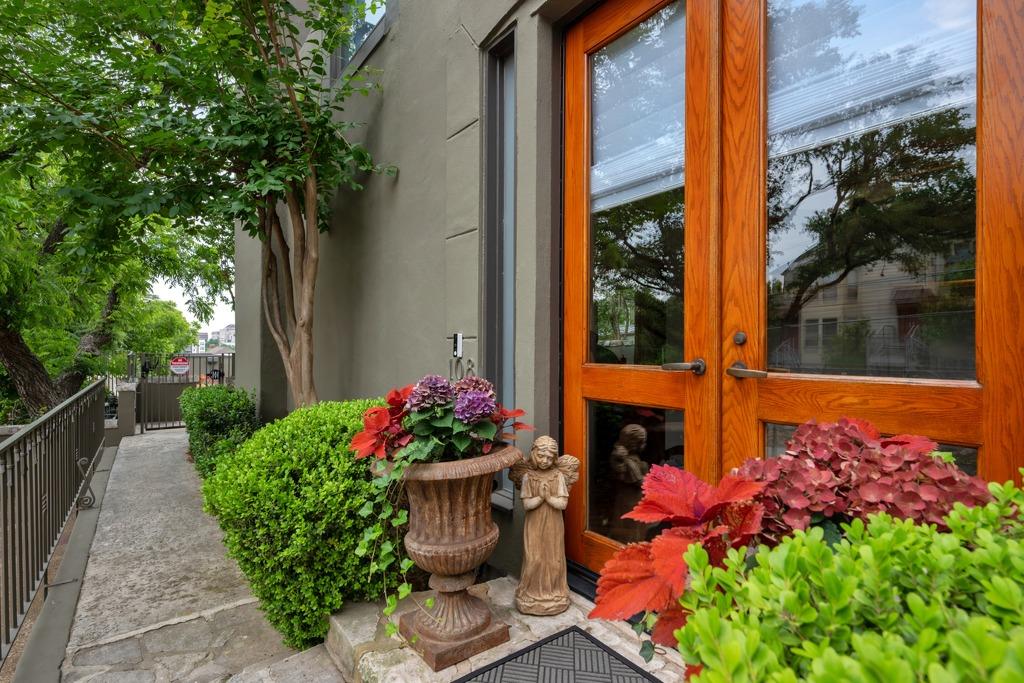 1111 W 12th St # 108, Austin, TX 78703