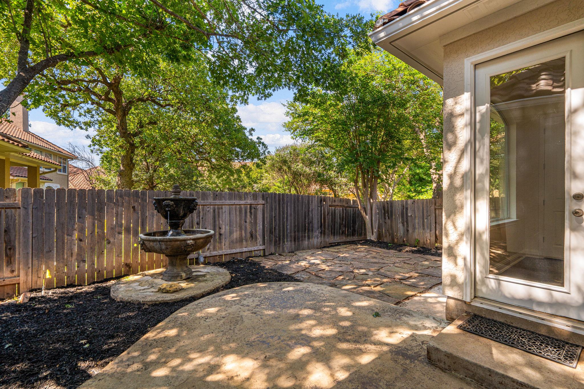 15321 Interlachen Dr, Austin, TX 78717