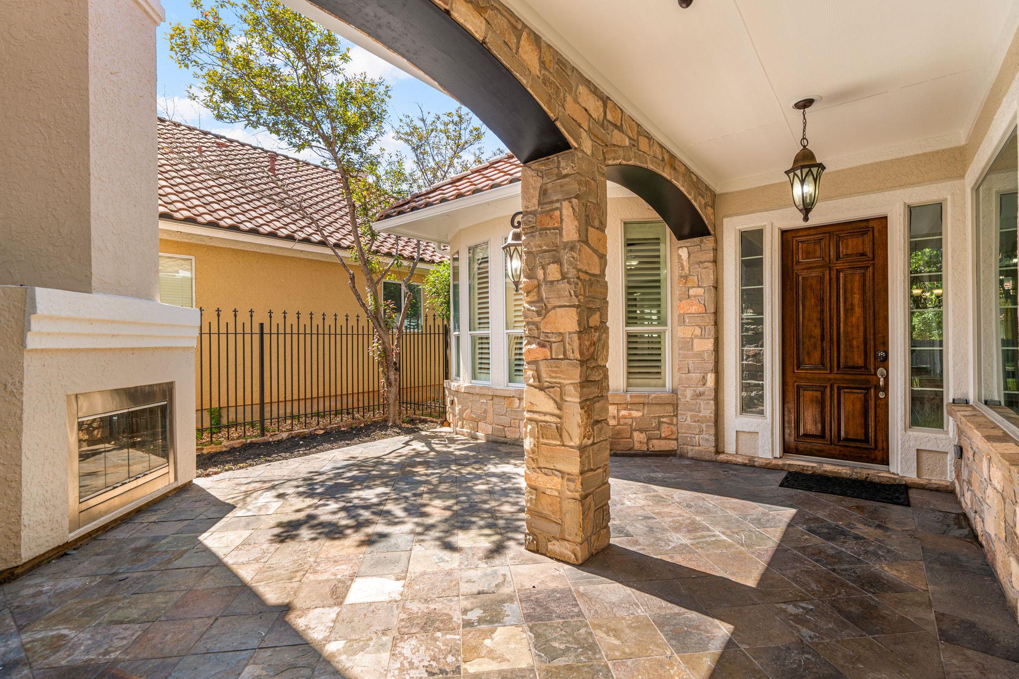 15321 Interlachen Dr, Austin, TX 78717