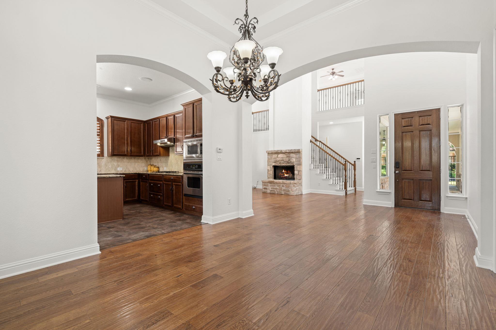 15321 Interlachen Dr, Austin, TX 78717