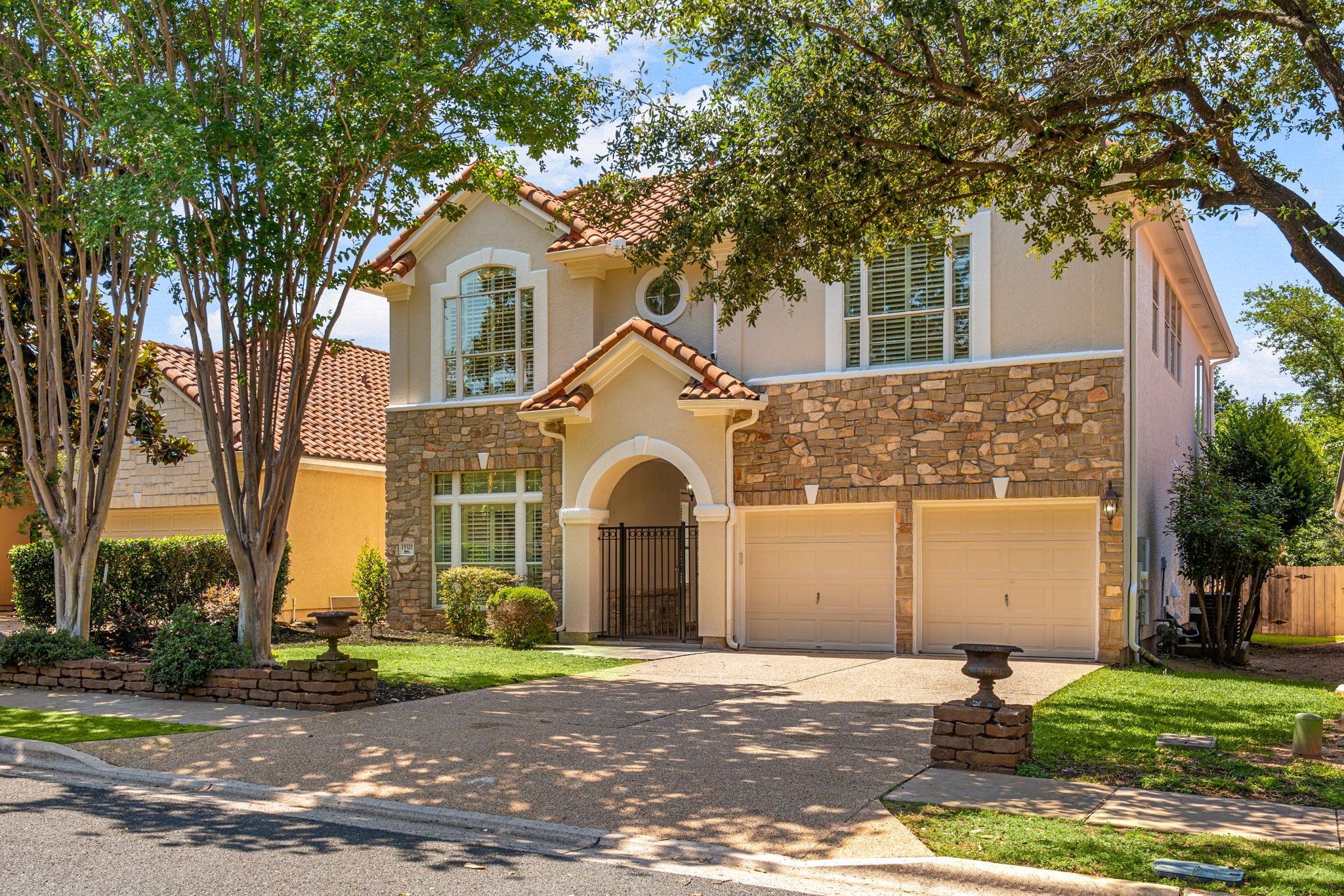 15321 Interlachen Dr, Austin, TX 78717
