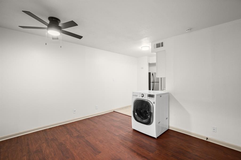 1010 W 23rd St # 3, Austin, TX 78705