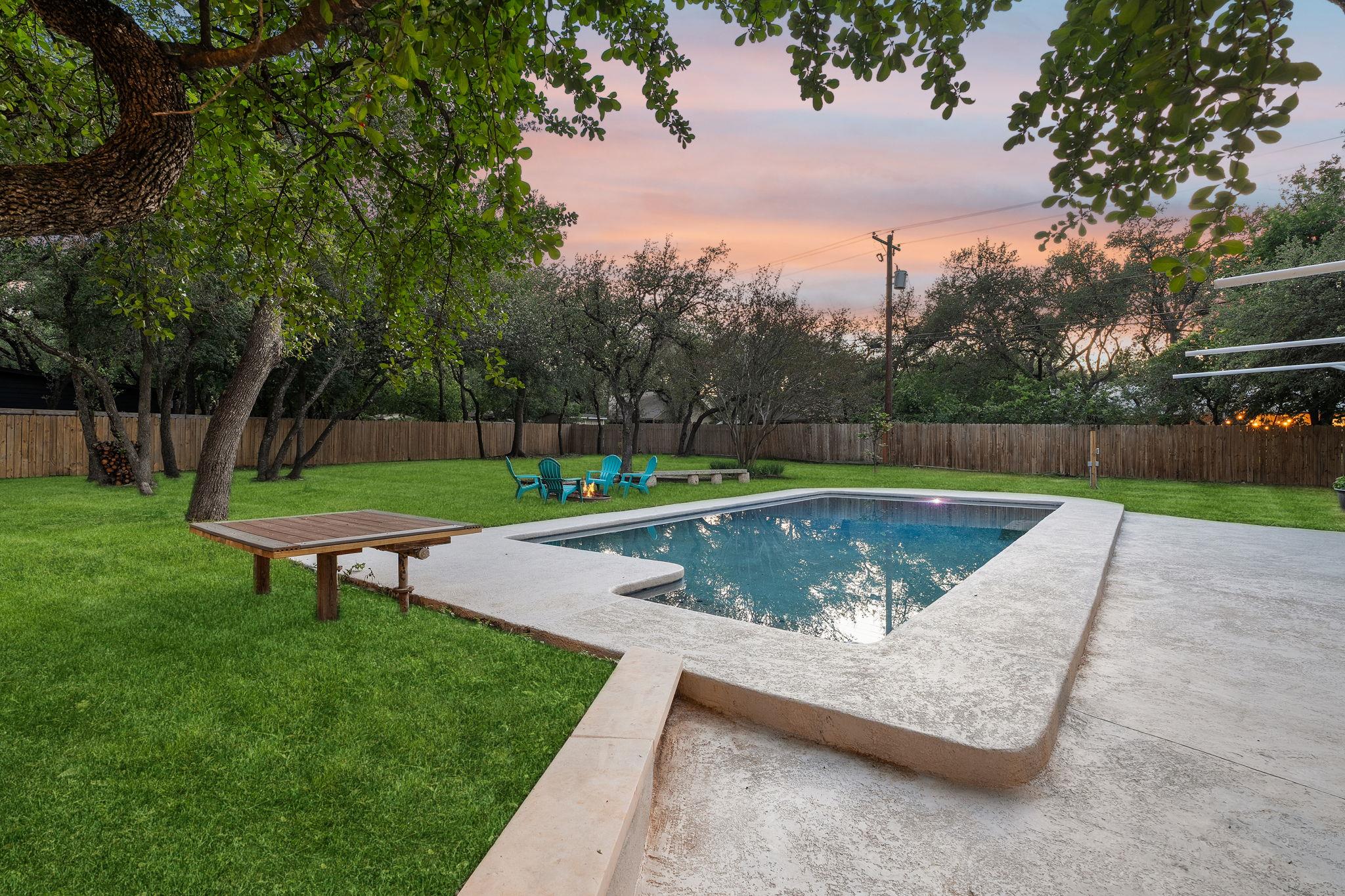 11929 Arabian Trl, Austin, TX 78759