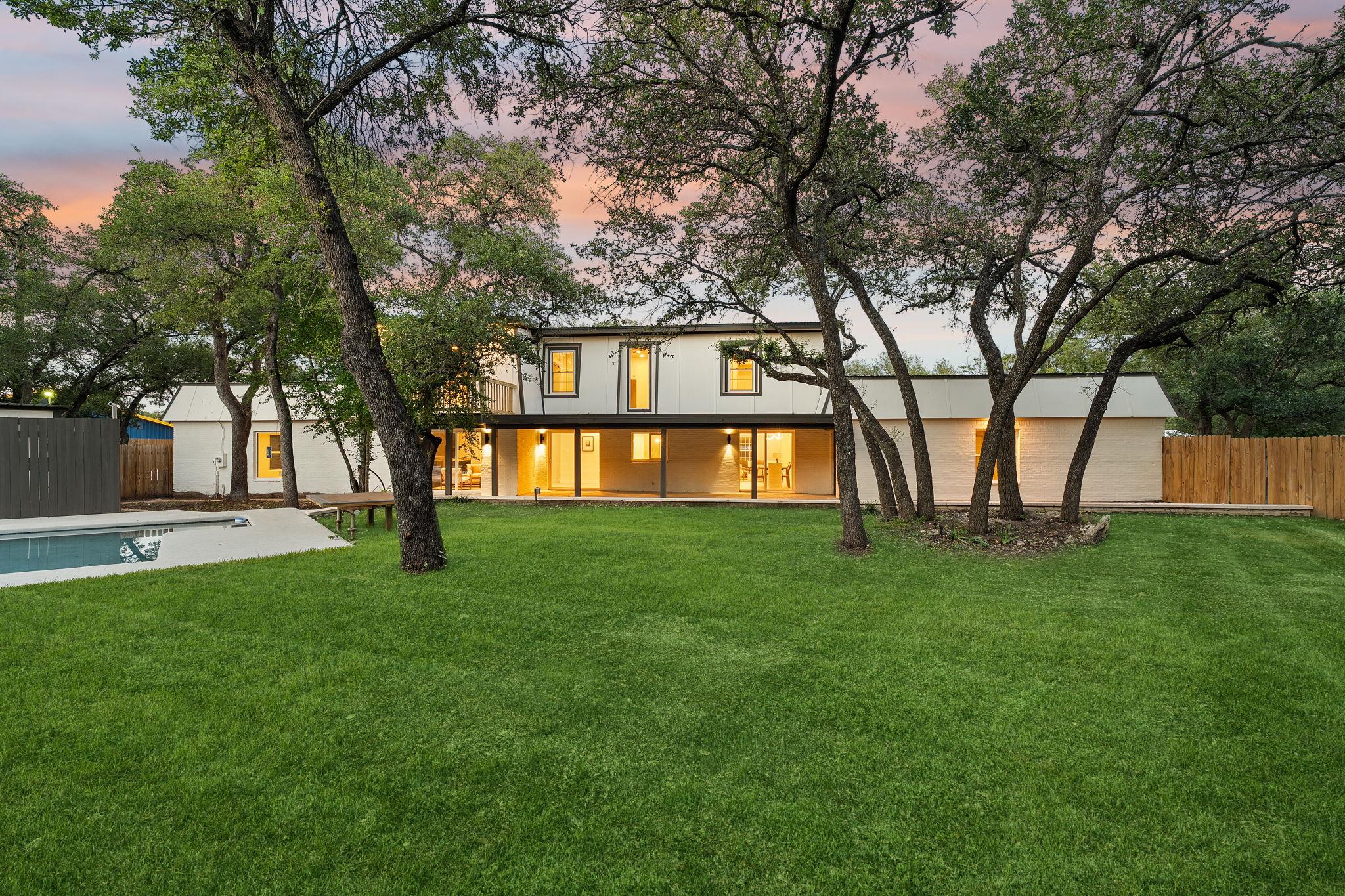 11929 Arabian Trl, Austin, TX 78759