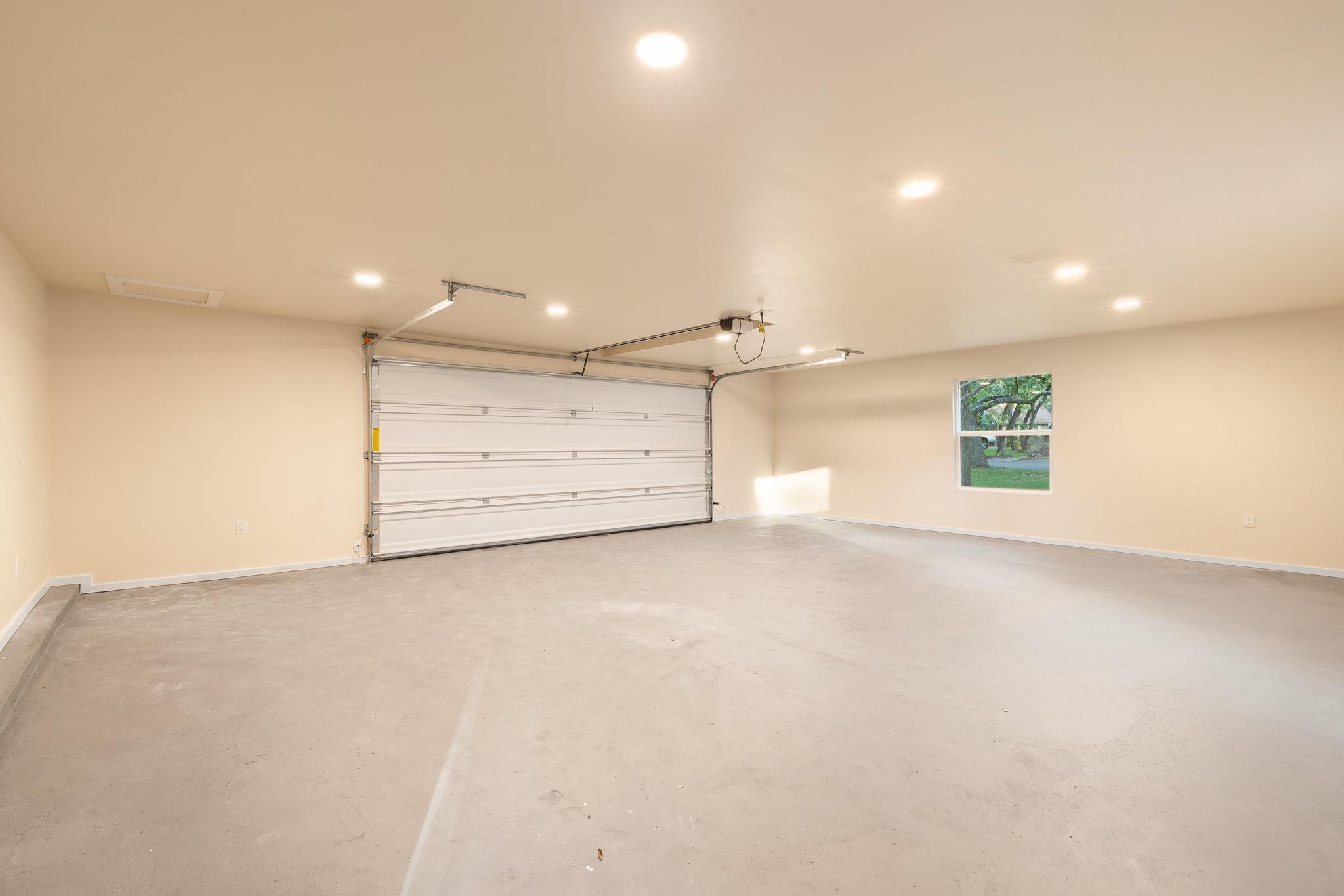 11929 Arabian Trl, Austin, TX 78759