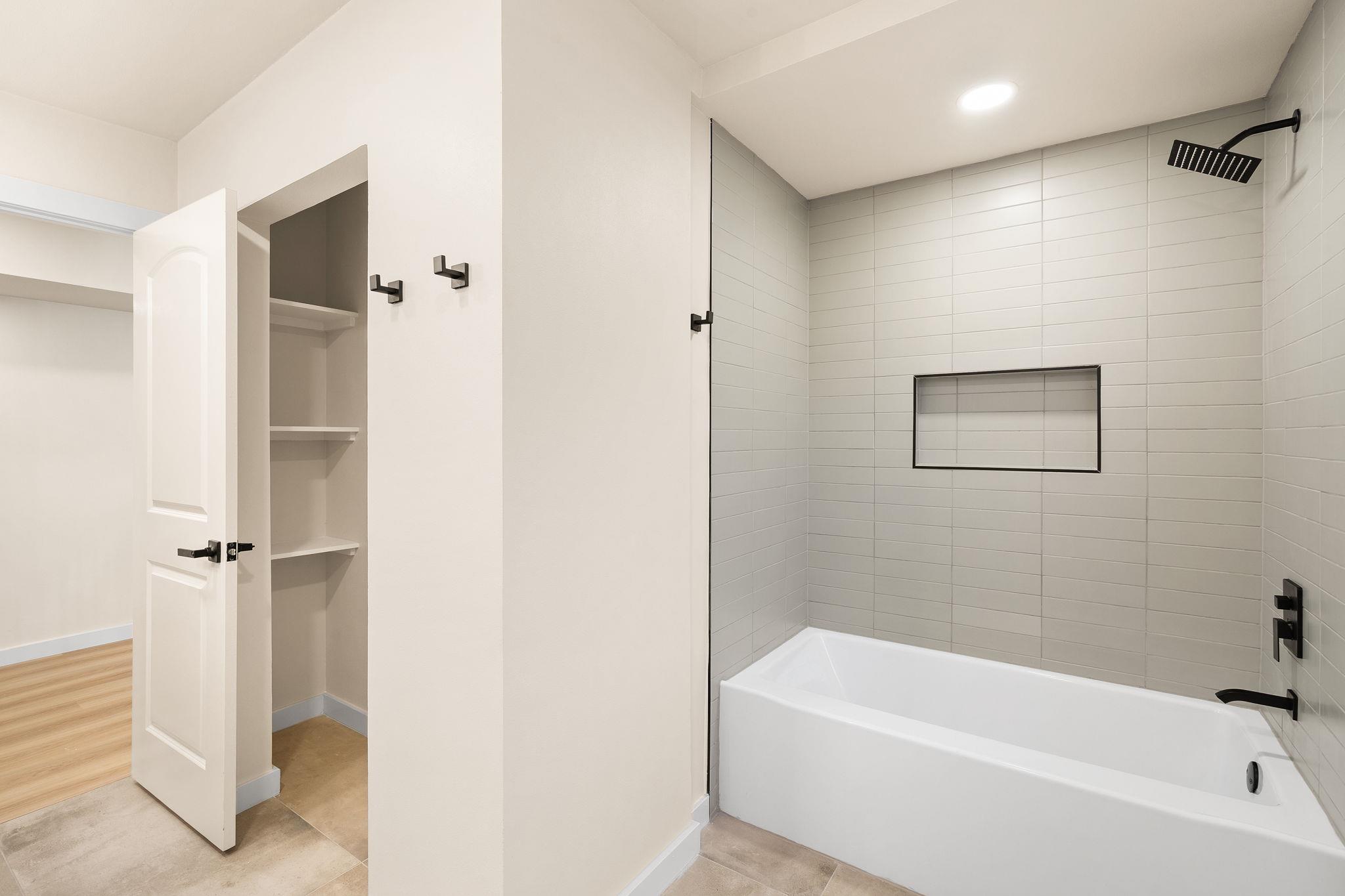 11929 Arabian Trl, Austin, TX 78759