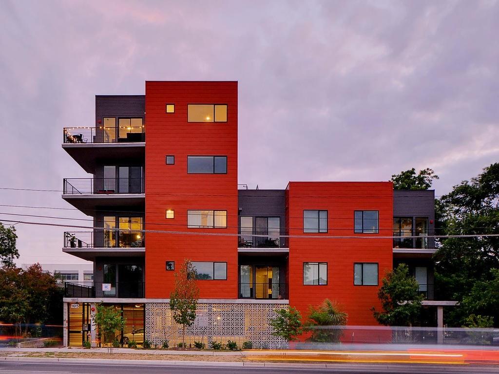 1615 E 7th St # 301, Austin, TX 78702