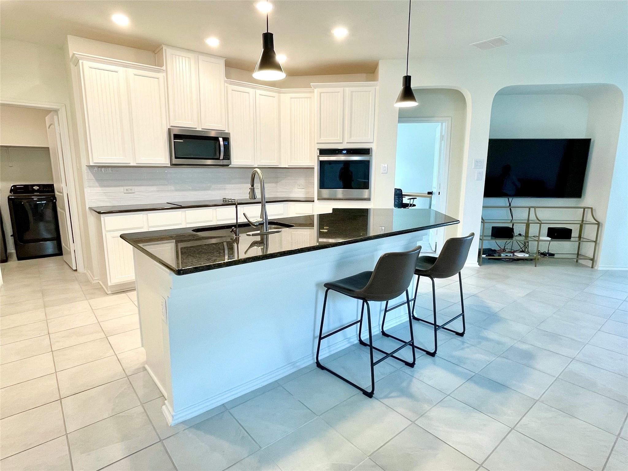 321 Sweet Autumn Dr, Georgetown, TX 78626