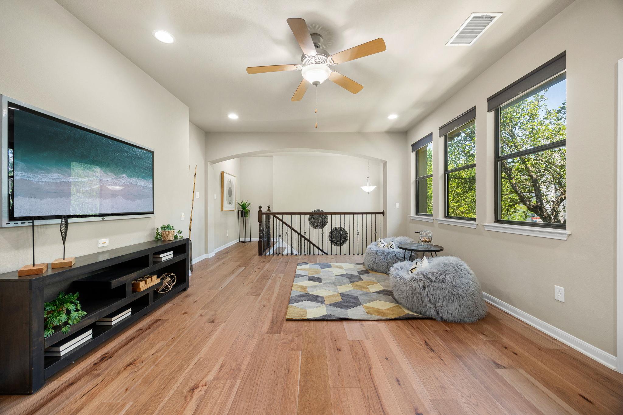6916 Barstow Ct, Austin, TX 78749
