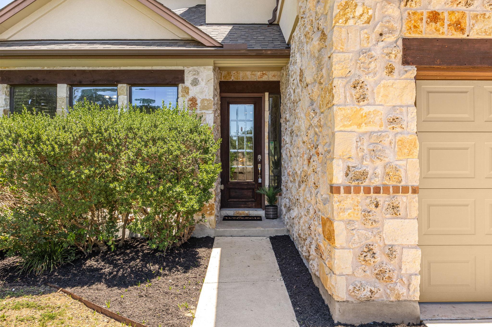 6916 Barstow Ct, Austin, TX 78749