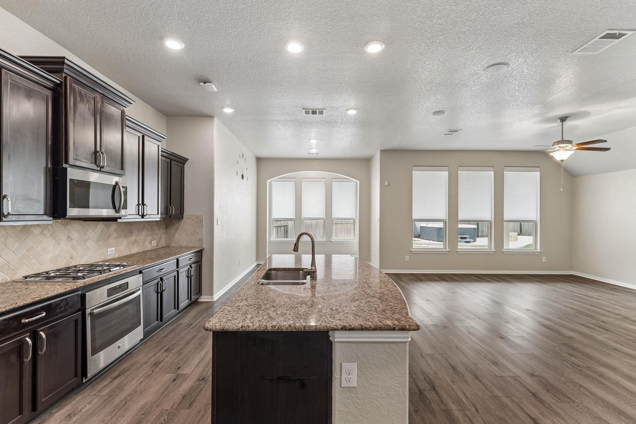 15311 Saratoga Spgs, San Antonio, TX 78245