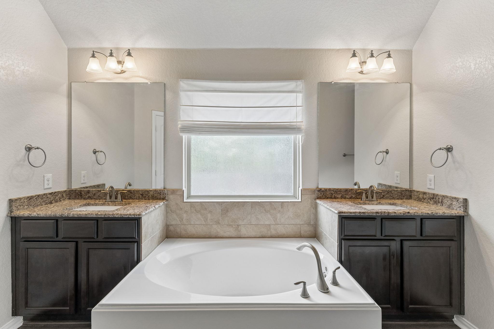 15311 Saratoga Spgs, San Antonio, TX 78245