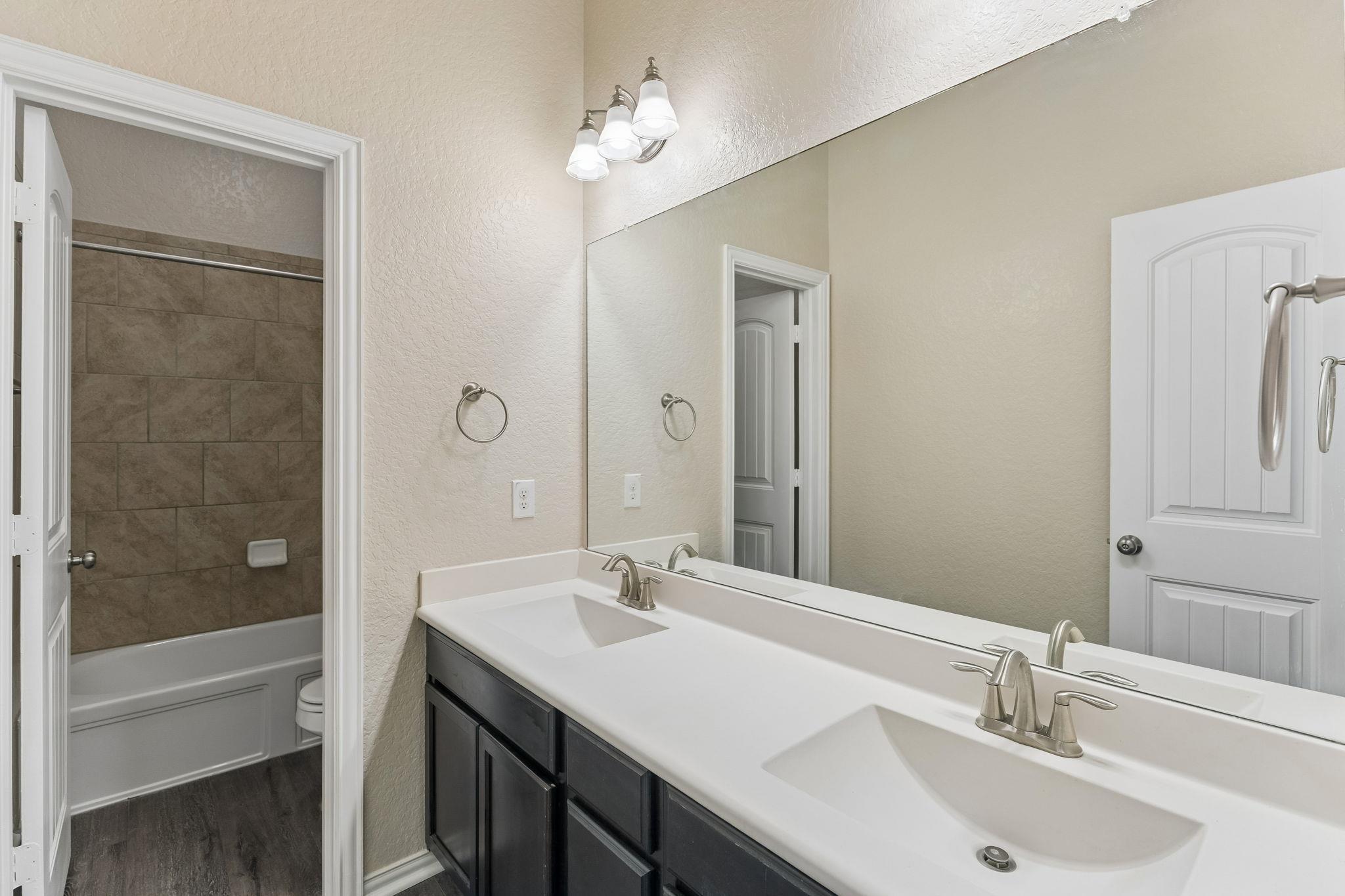 15311 Saratoga Spgs, San Antonio, TX 78245