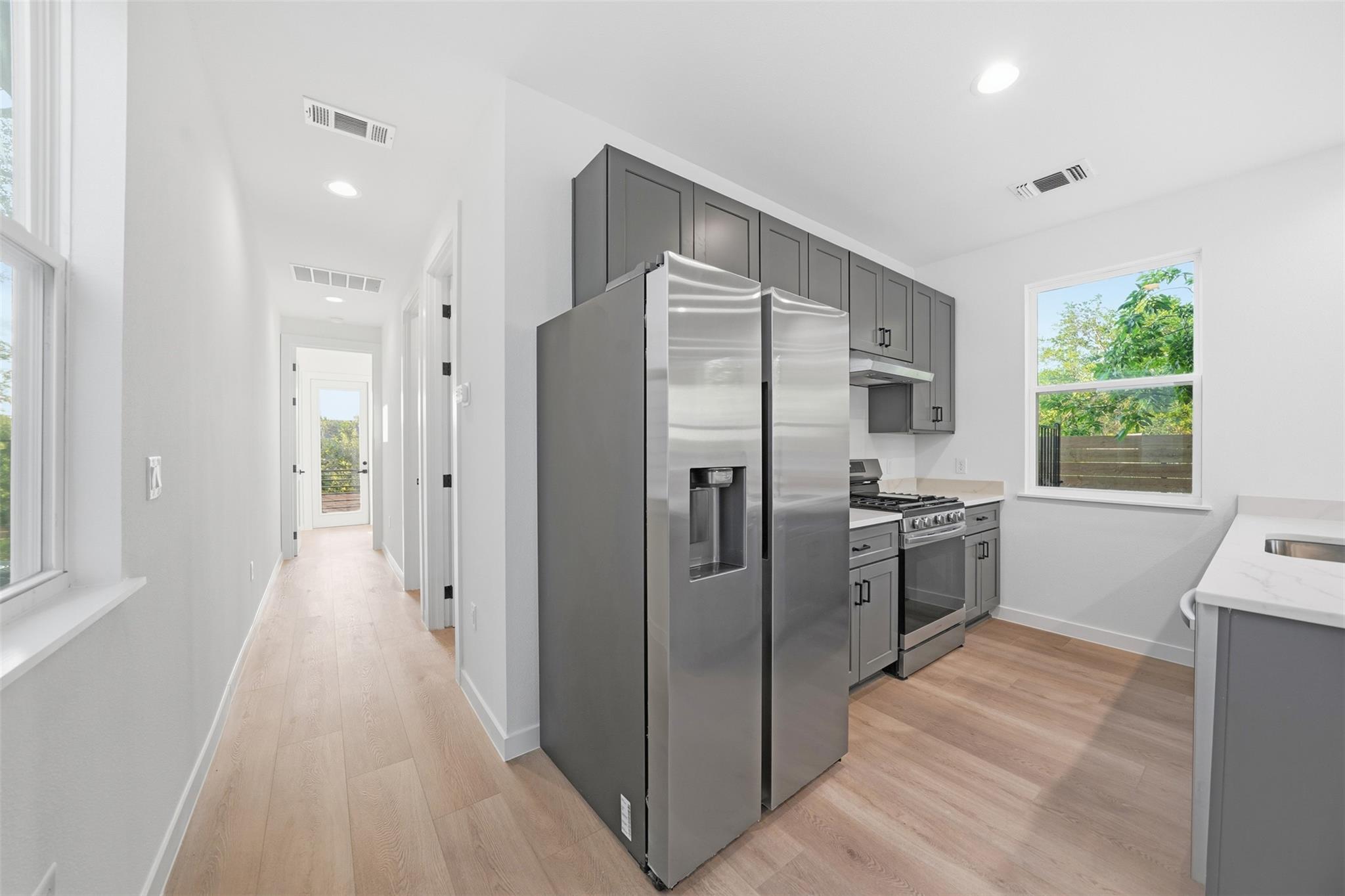 2212 Yellow Jacket Ln # 2, Austin, TX 78741