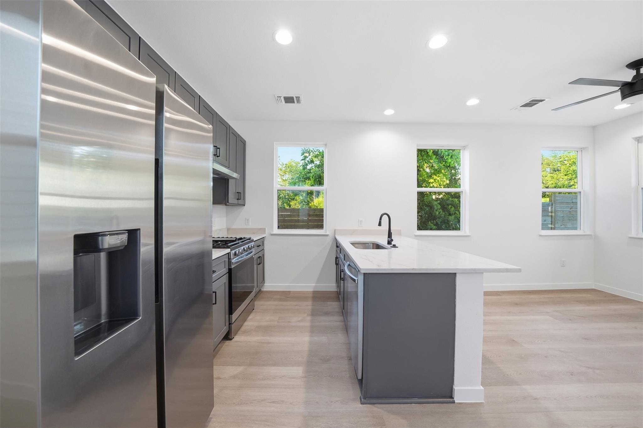 2212 Yellow Jacket Ln # 2, Austin, TX 78741