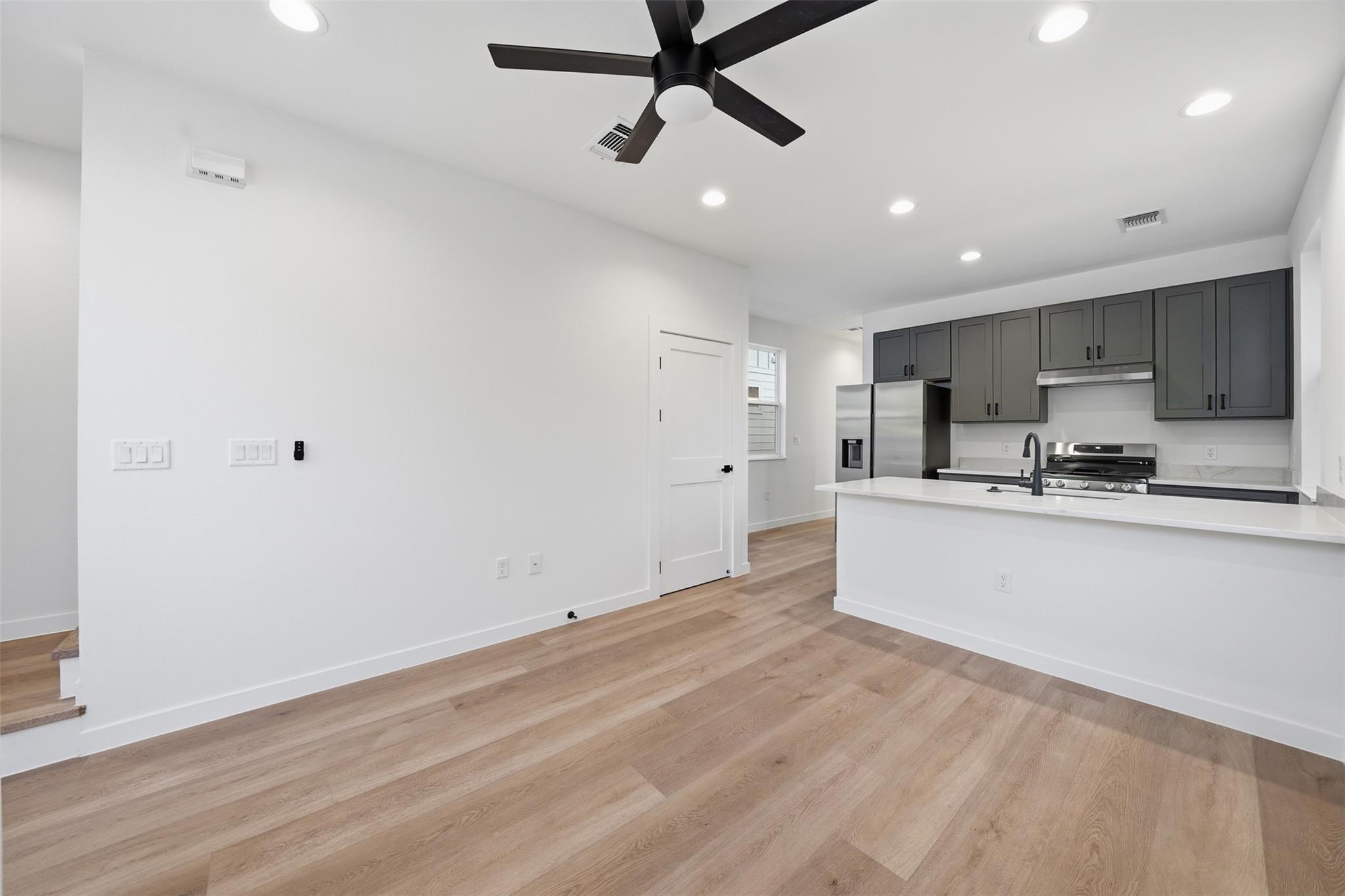 2212 Yellow Jacket Ln # 2, Austin, TX 78741