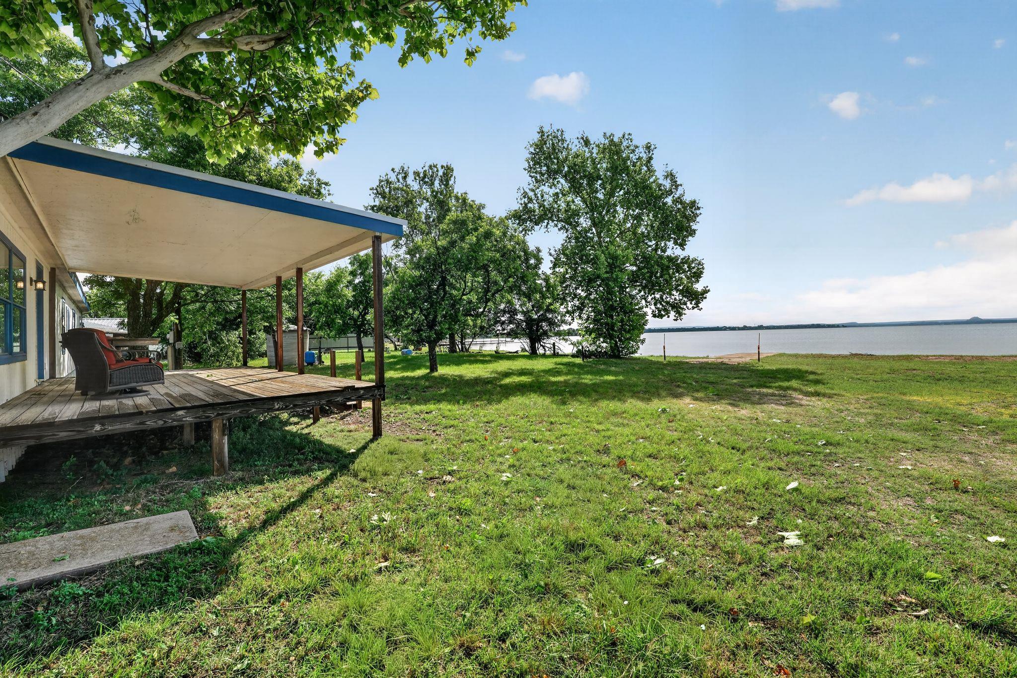 1192 County Road 225, Bluffton, TX 78607