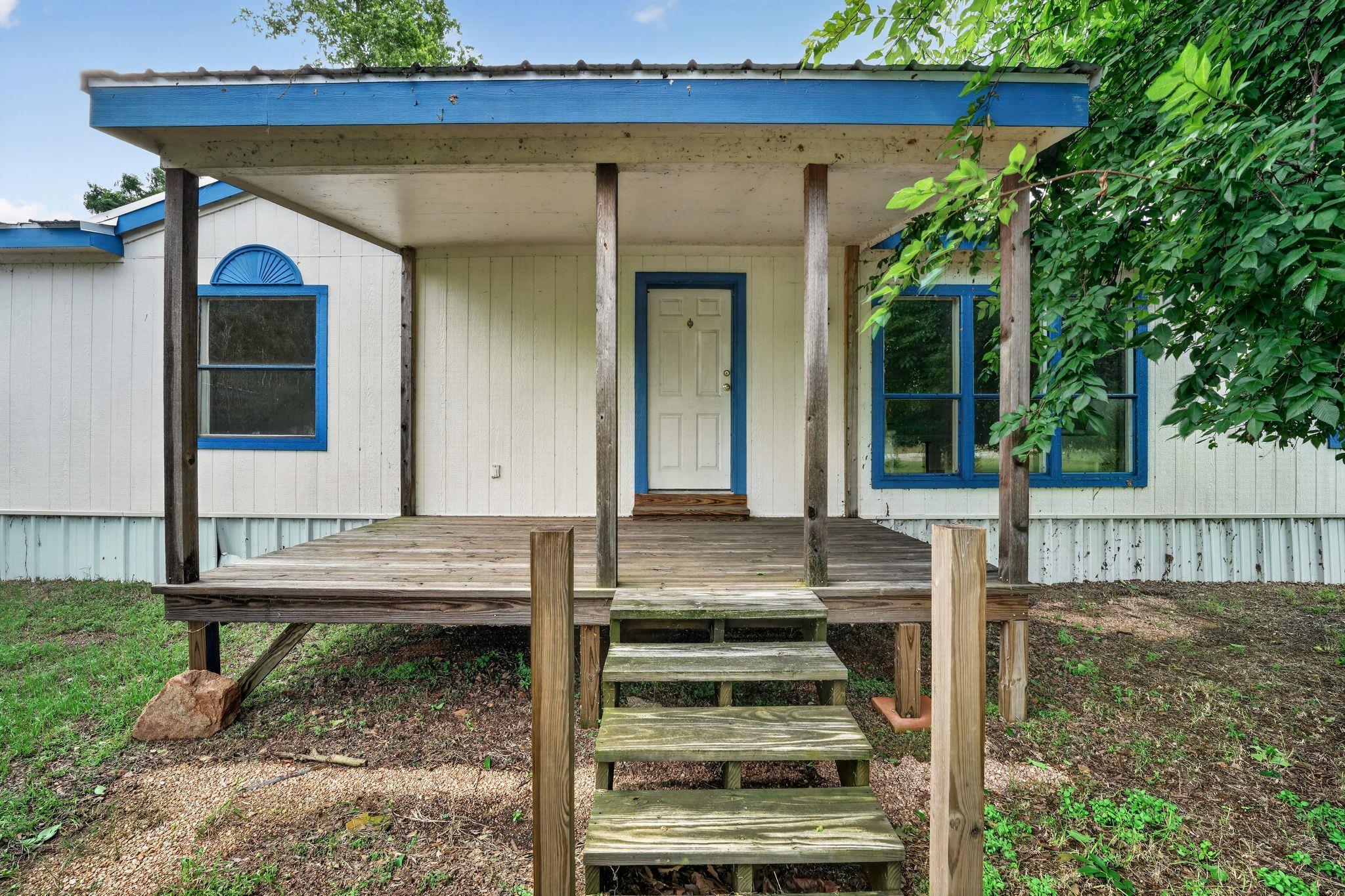 1192 County Road 225, Bluffton, TX 78607