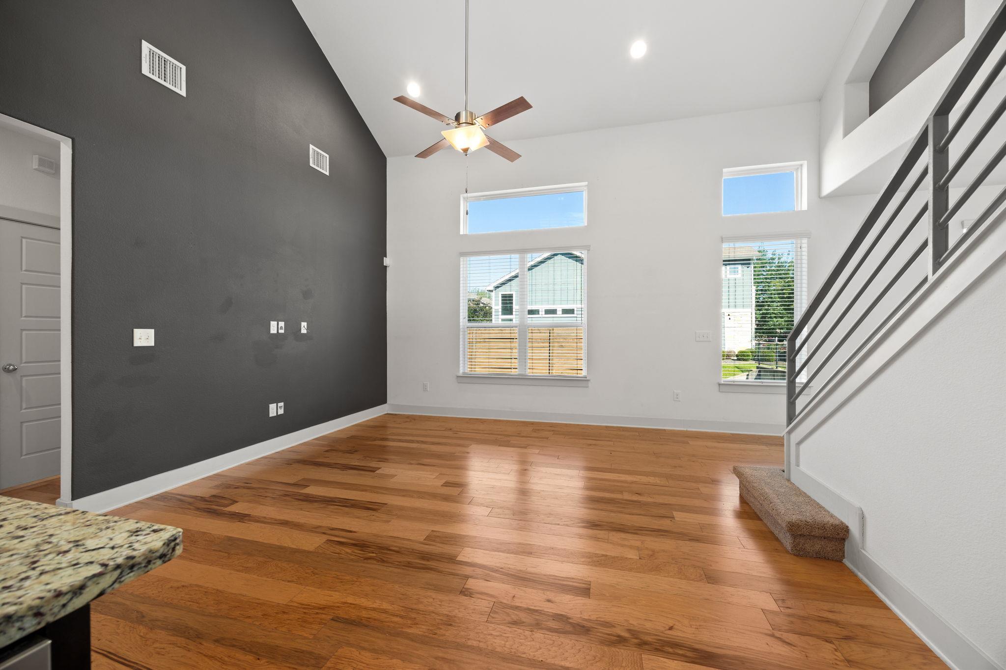 7201 Mowbray St, Austin, TX 78741