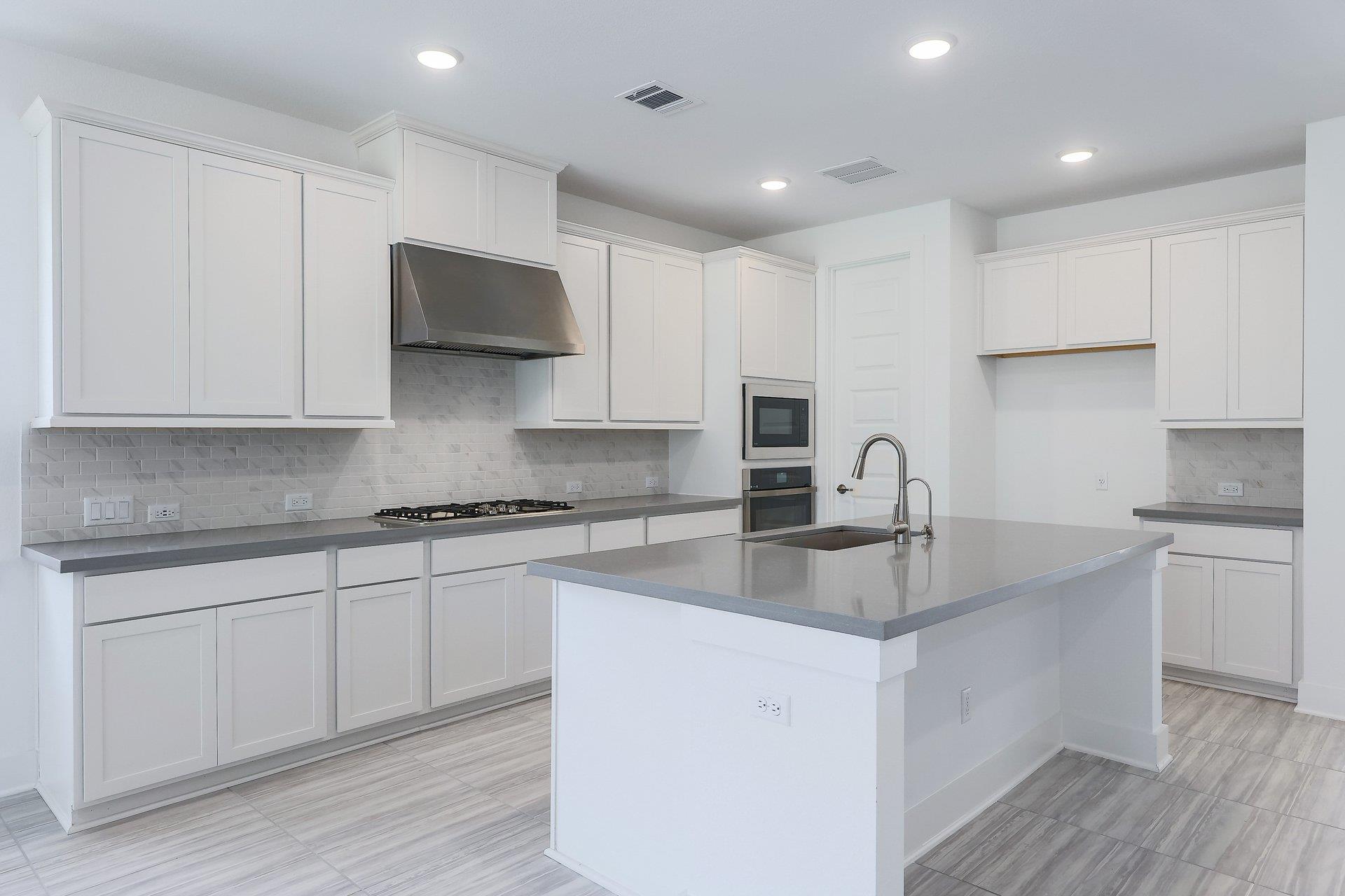 182 Yarbrough Dr, Dripping Springs, TX 78620