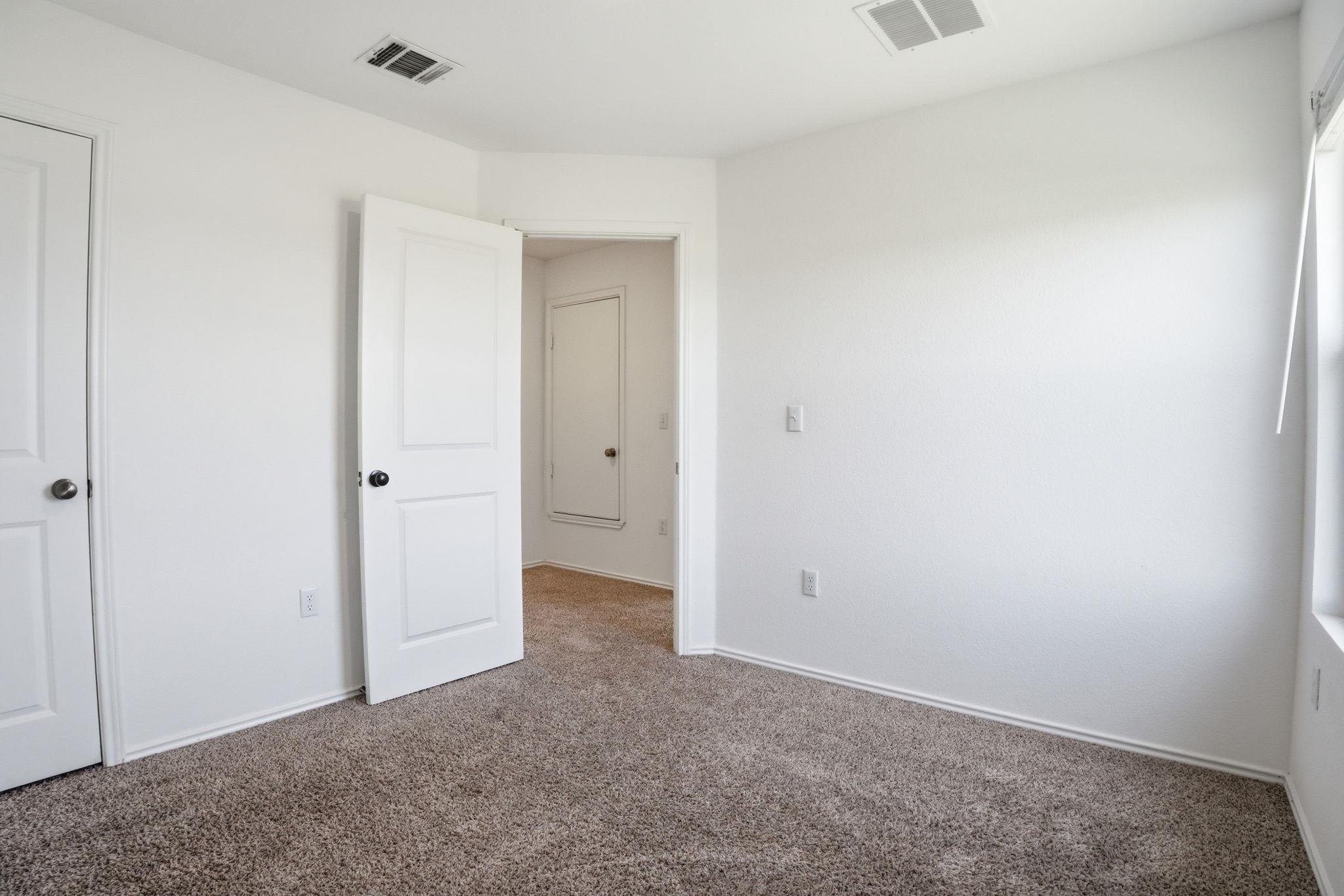 12213 Rising Moon Ln, Del Valle, TX 78617