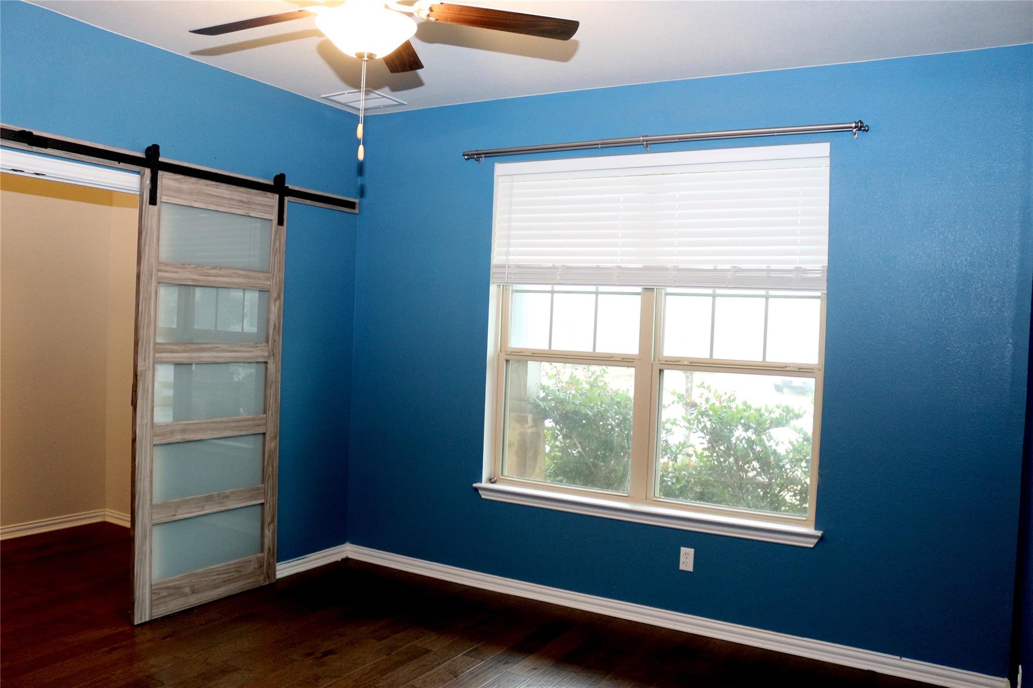 309 Simmental Loop, Hutto, TX 78634