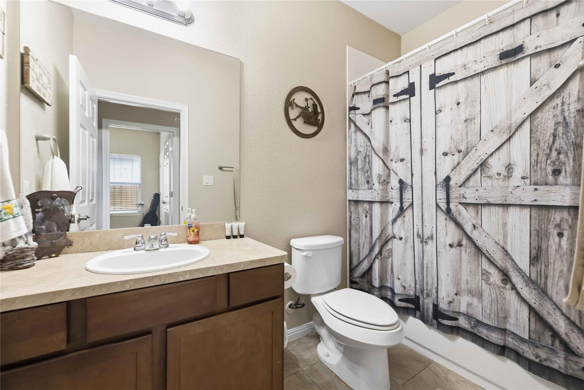 404 Carl Shipp Dr, Liberty Hill, TX 78642