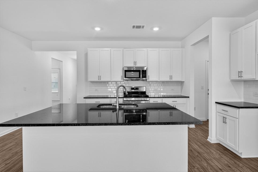 14129 Axel Johanson Dr, Del Valle, TX 78617