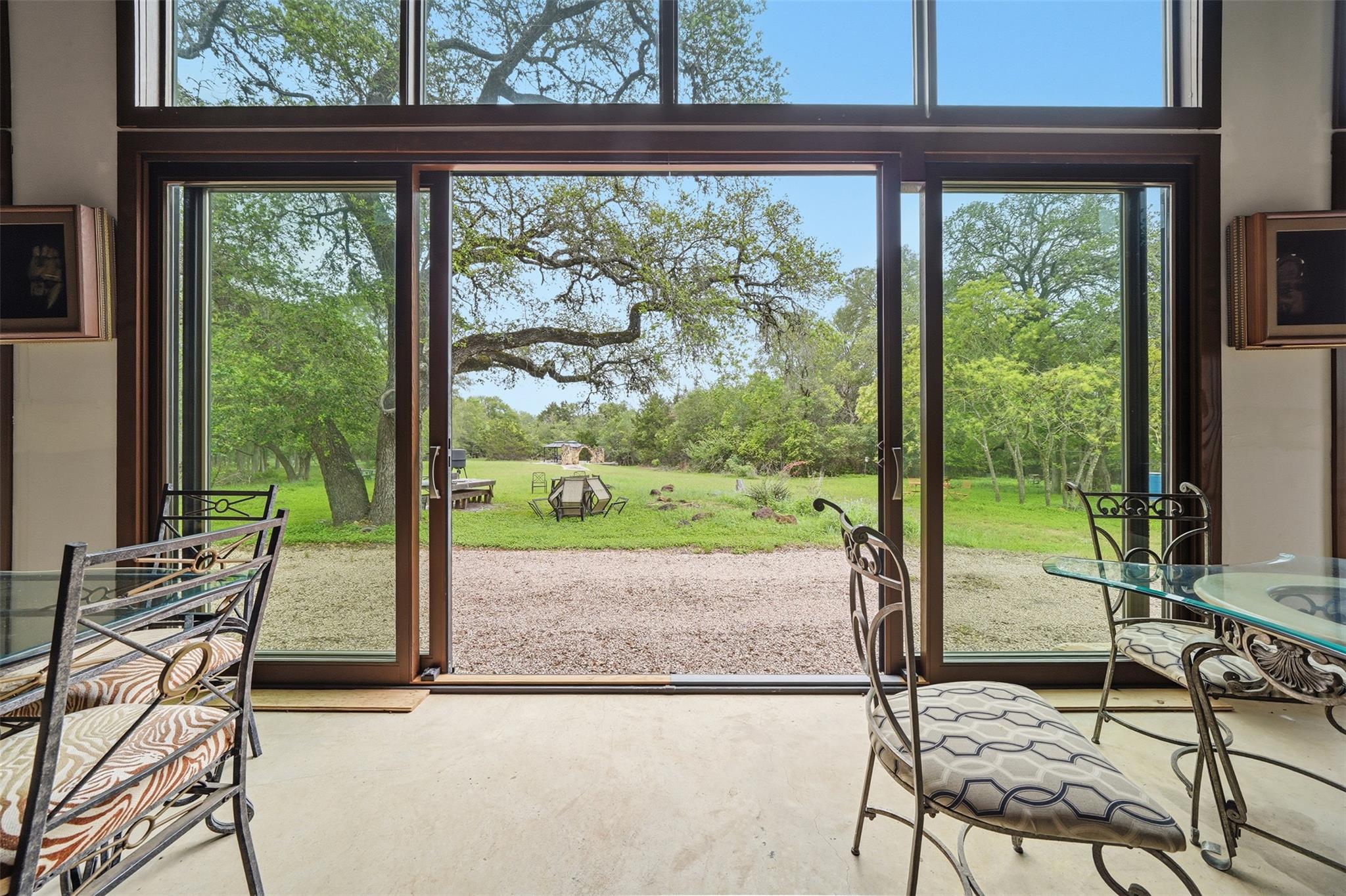 169 Ann Powell Rd, Smithville, TX 78957