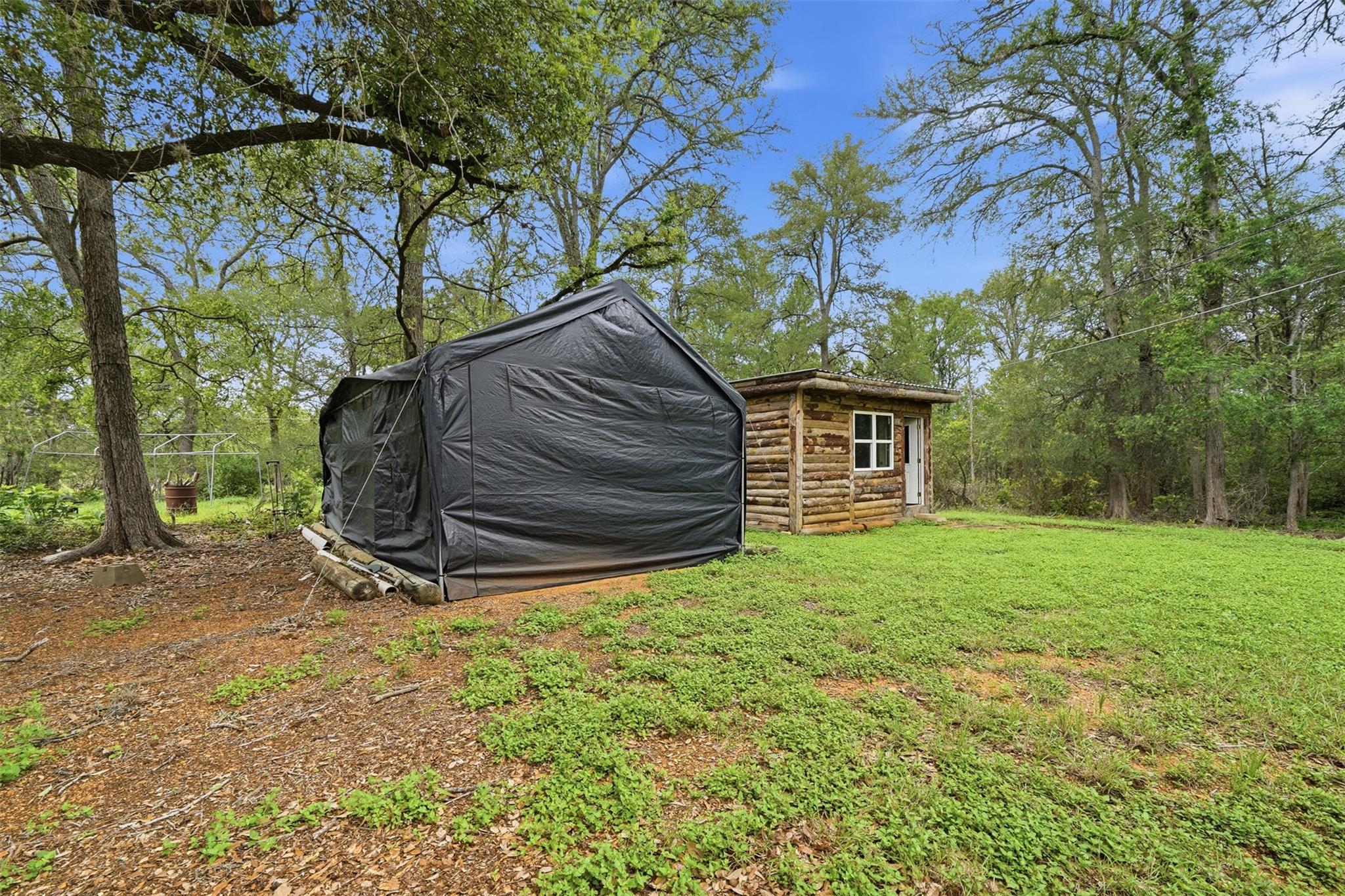 169 Ann Powell Rd, Smithville, TX 78957